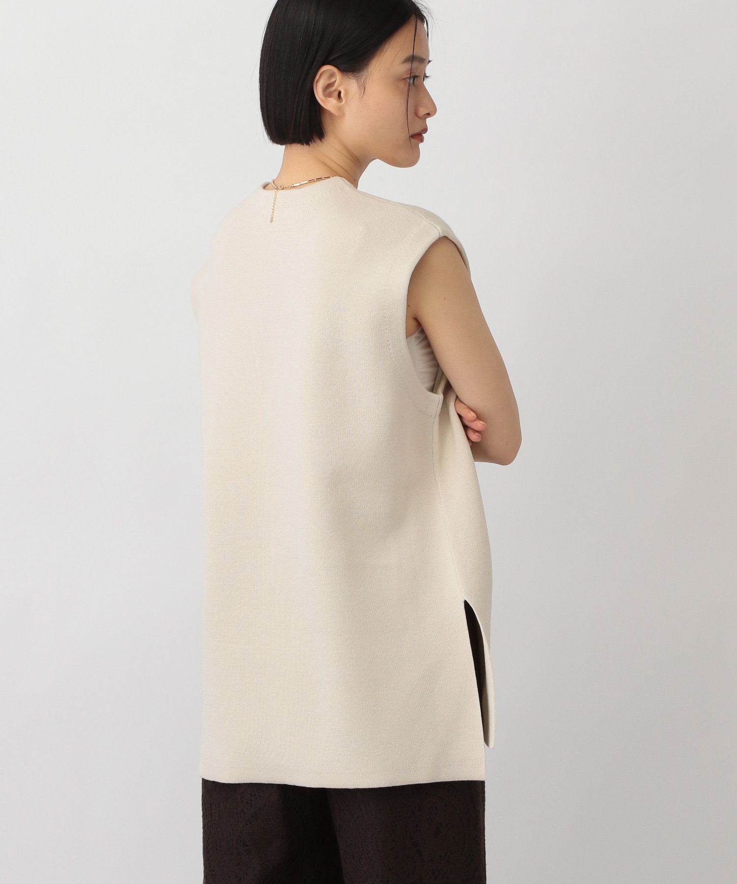 A part by 「スポンディッシュＶベスト」|ニット・セーター|