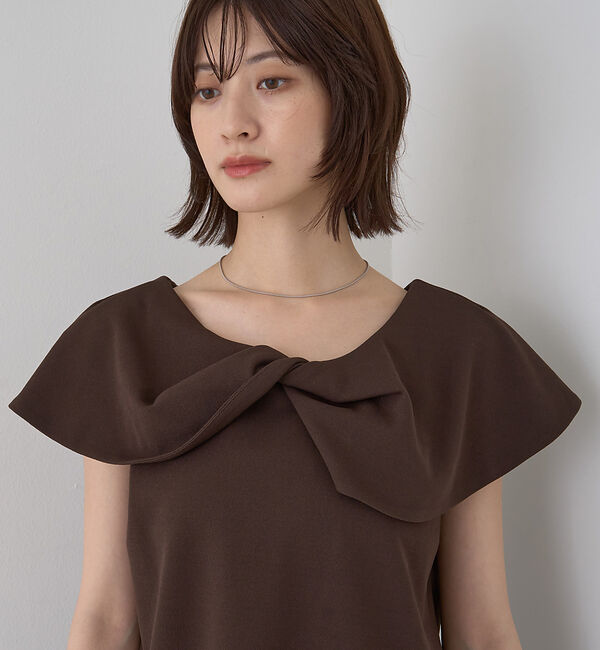 Rouge vif「【一部店舗限定】【洗濯機OK】フロントツイストカットソーブラウス」|Tシャツ・カットソー|