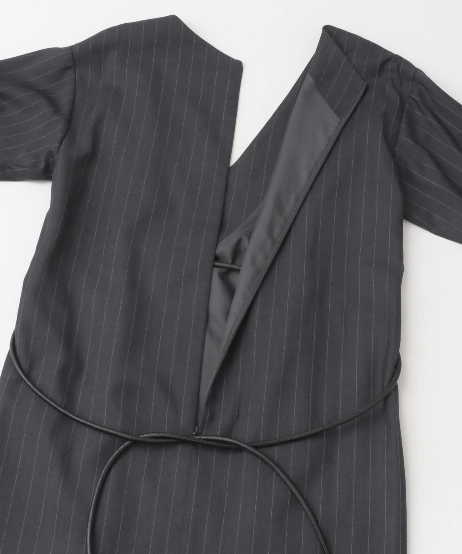 URBAN RESEARCH ROSSO「Vネックベルト付ストレートワンピース」|ワンピース|