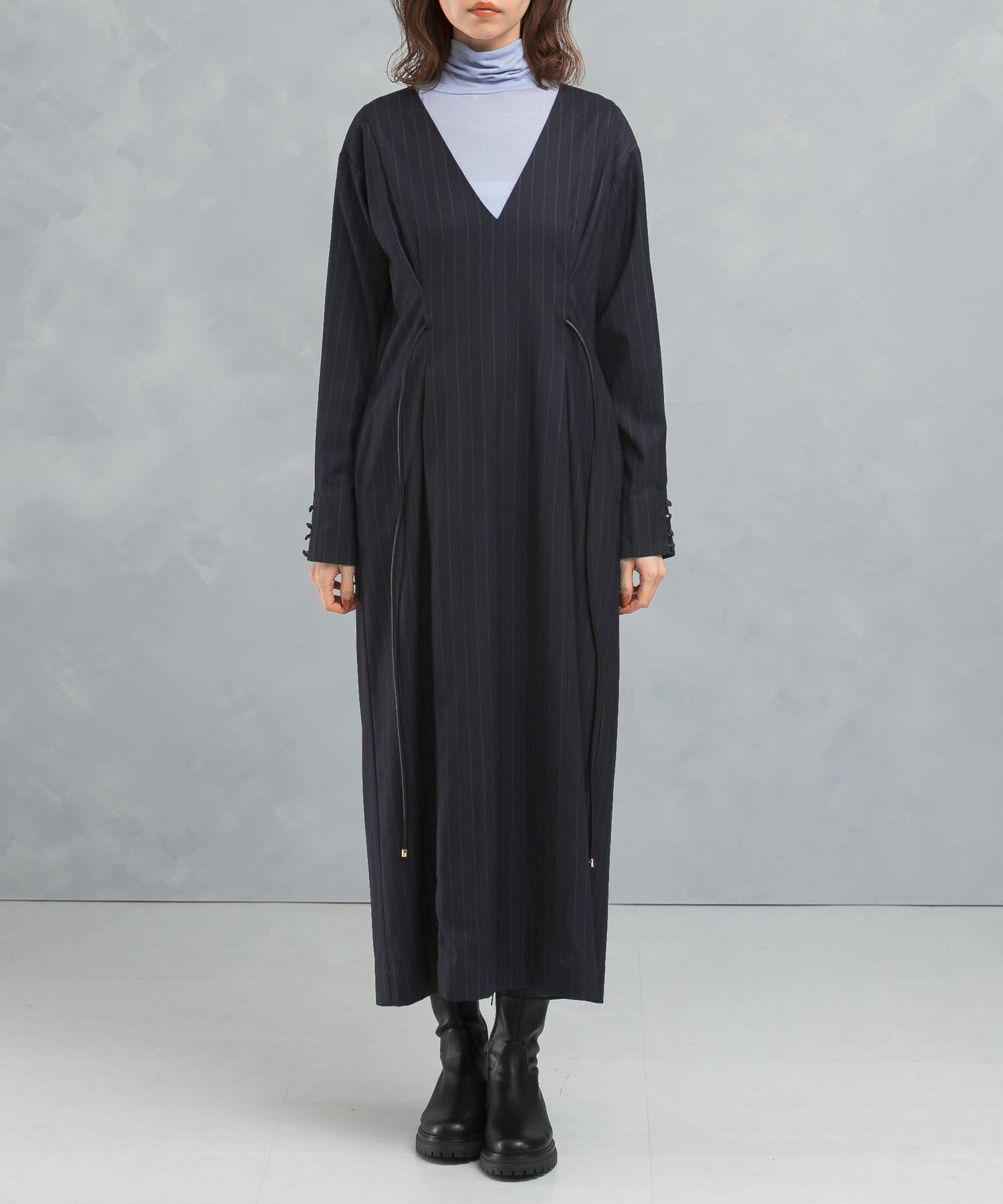 URBAN RESEARCH ROSSO「Vネックベルト付ストレートワンピース」|ワンピース|