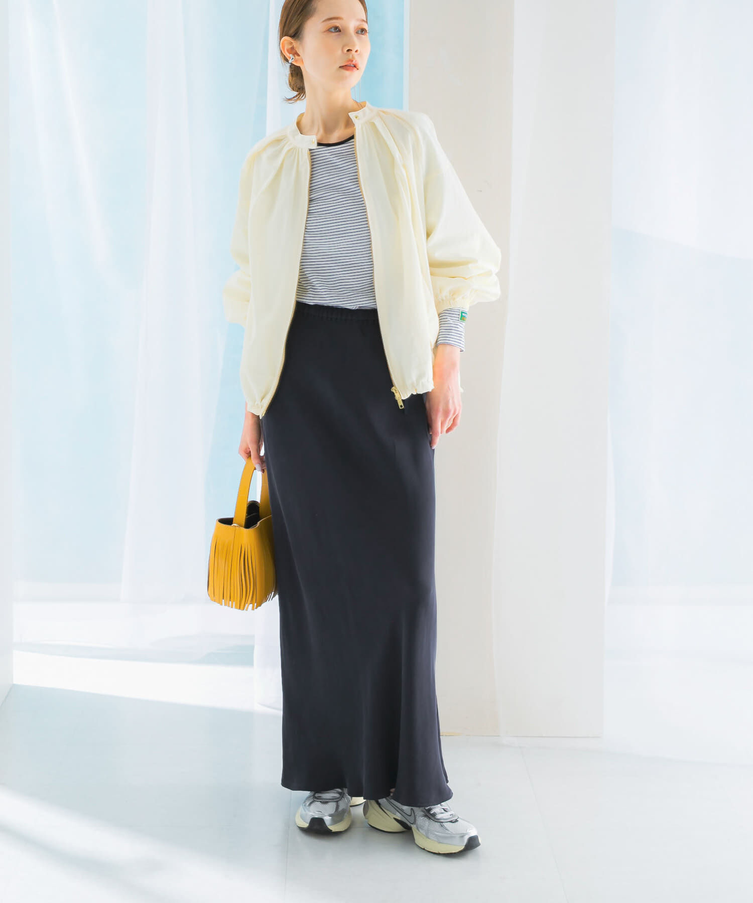 URBAN RESEARCH ROSSO「ギャザーボリュームブルゾン」|ブルゾン・スタジャン|