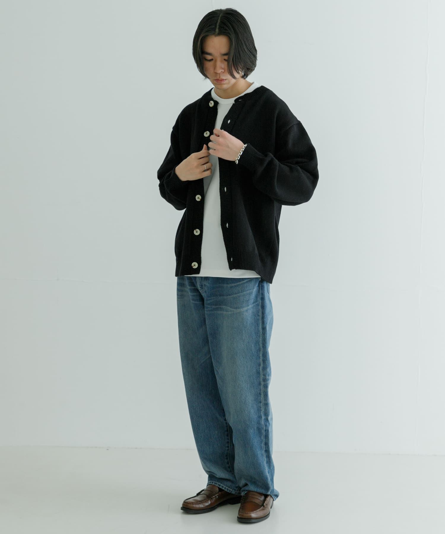 URBAN RESEARCH「『別注』RUSSELL ATHLETIC&times;UR　CREW NECK CARDIGAN」|カーディガン|