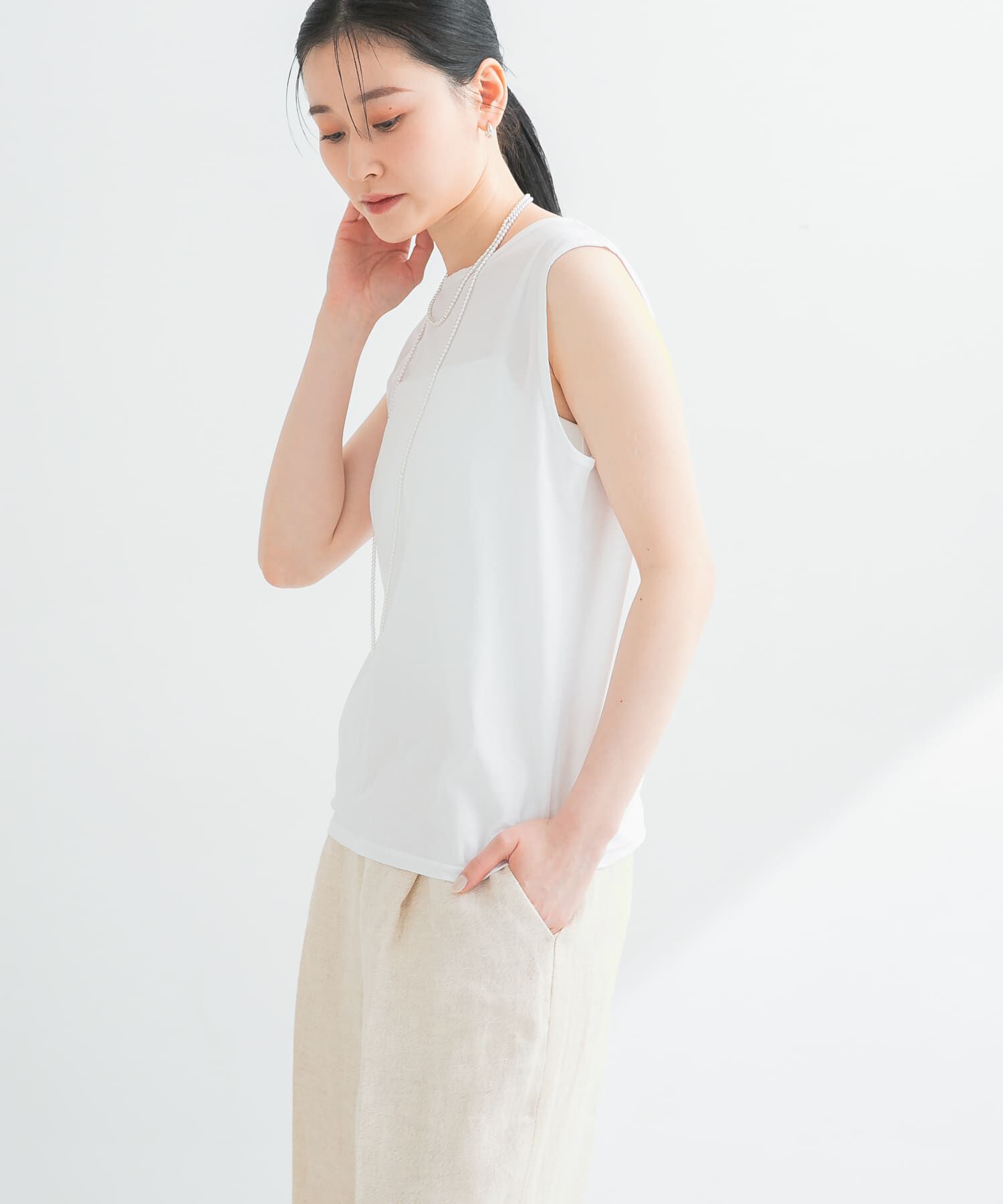 URBAN RESEARCH「new basic　ドライツイストノースリーブカットソー」|Tシャツ・カットソー|