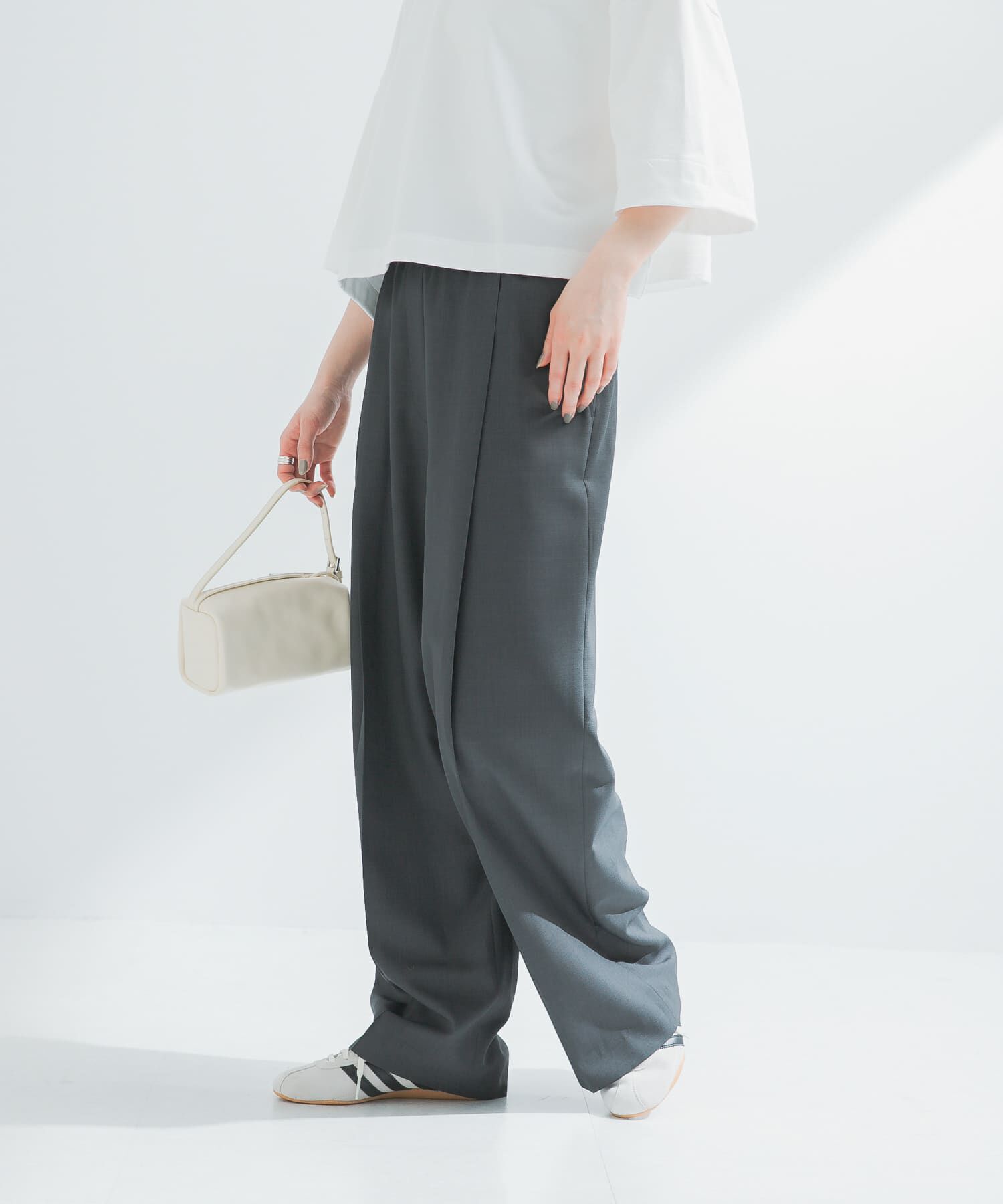 URBAN RESEARCH「『イージーケア』ワイドギャザースラックス」|その他|