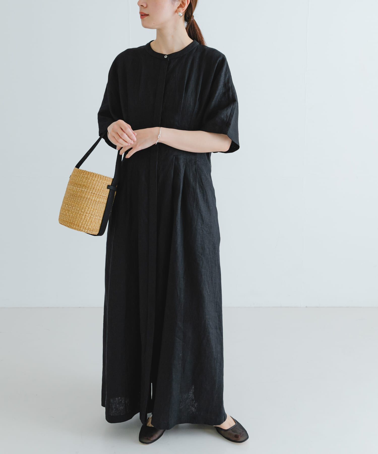 URBAN RESEARCH「『2サイズ展開』タックデザインリネンワンピース」|ワンピース|