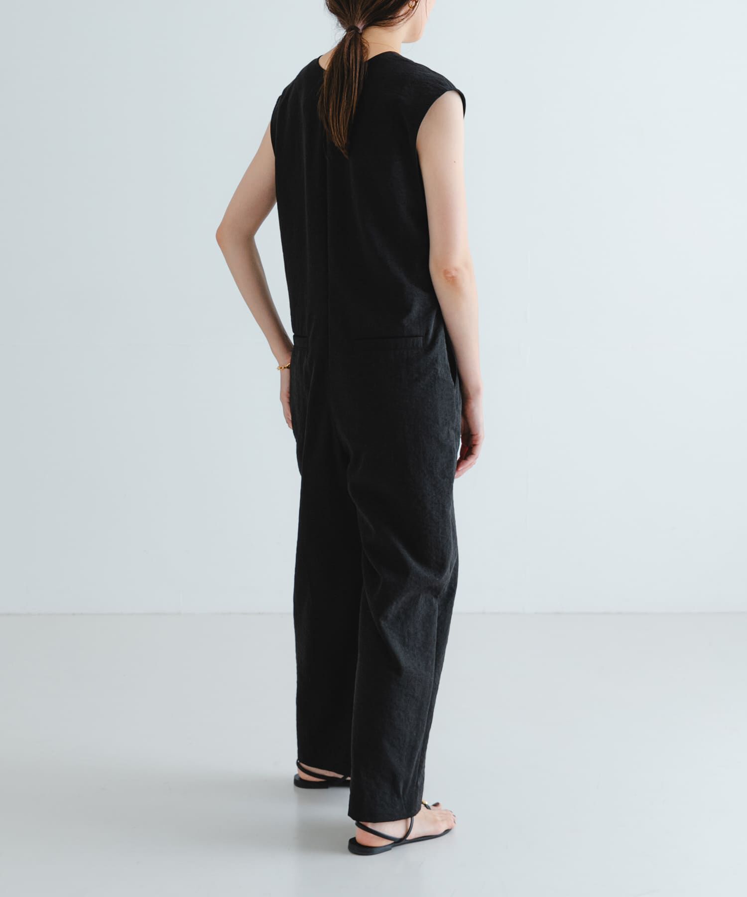 URBAN RESEARCH「『2サイズ展開』リネンライク深Vネックオールインワン」|スカート|