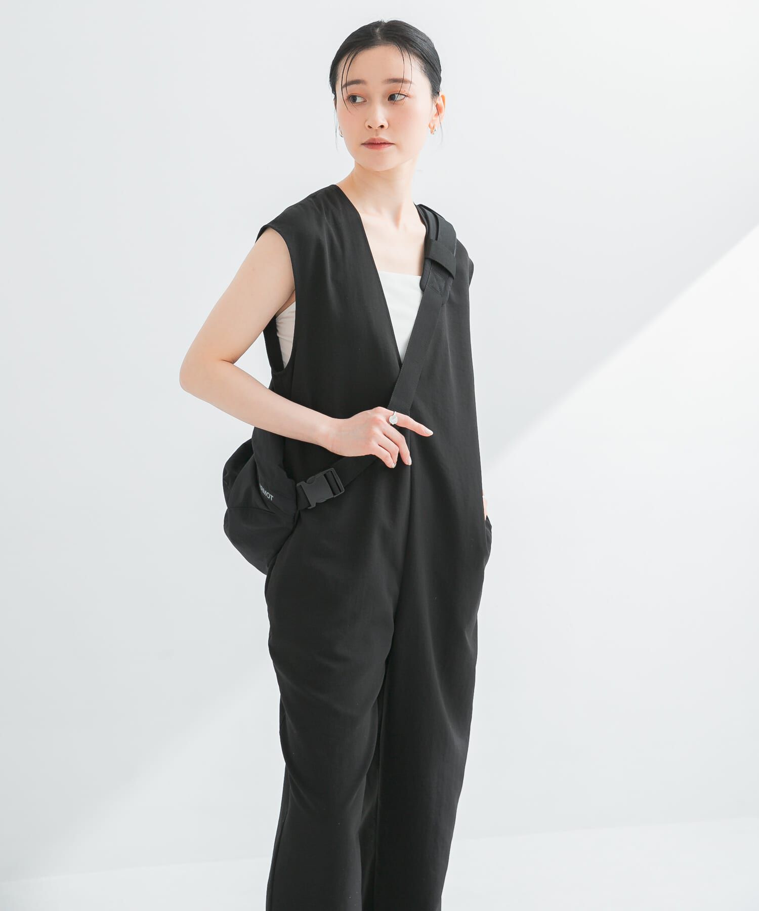 URBAN RESEARCH「『2サイズ展開』リネンライク深Vネックオールインワン」|スカート|