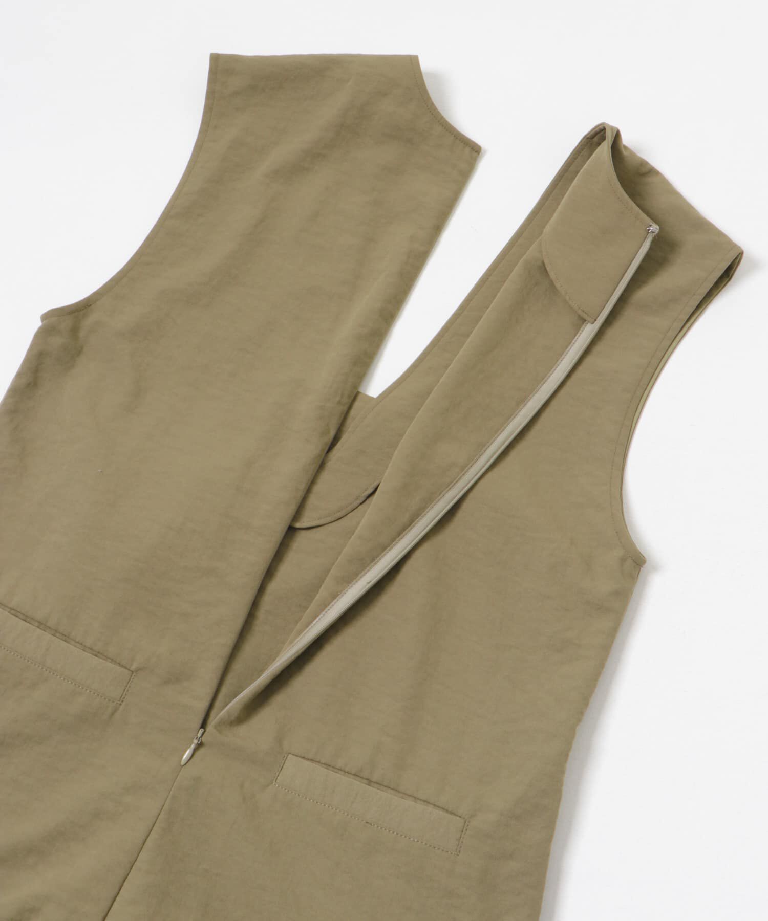 URBAN RESEARCH「『2サイズ展開』リネンライク深Vネックオールインワン」|スカート|