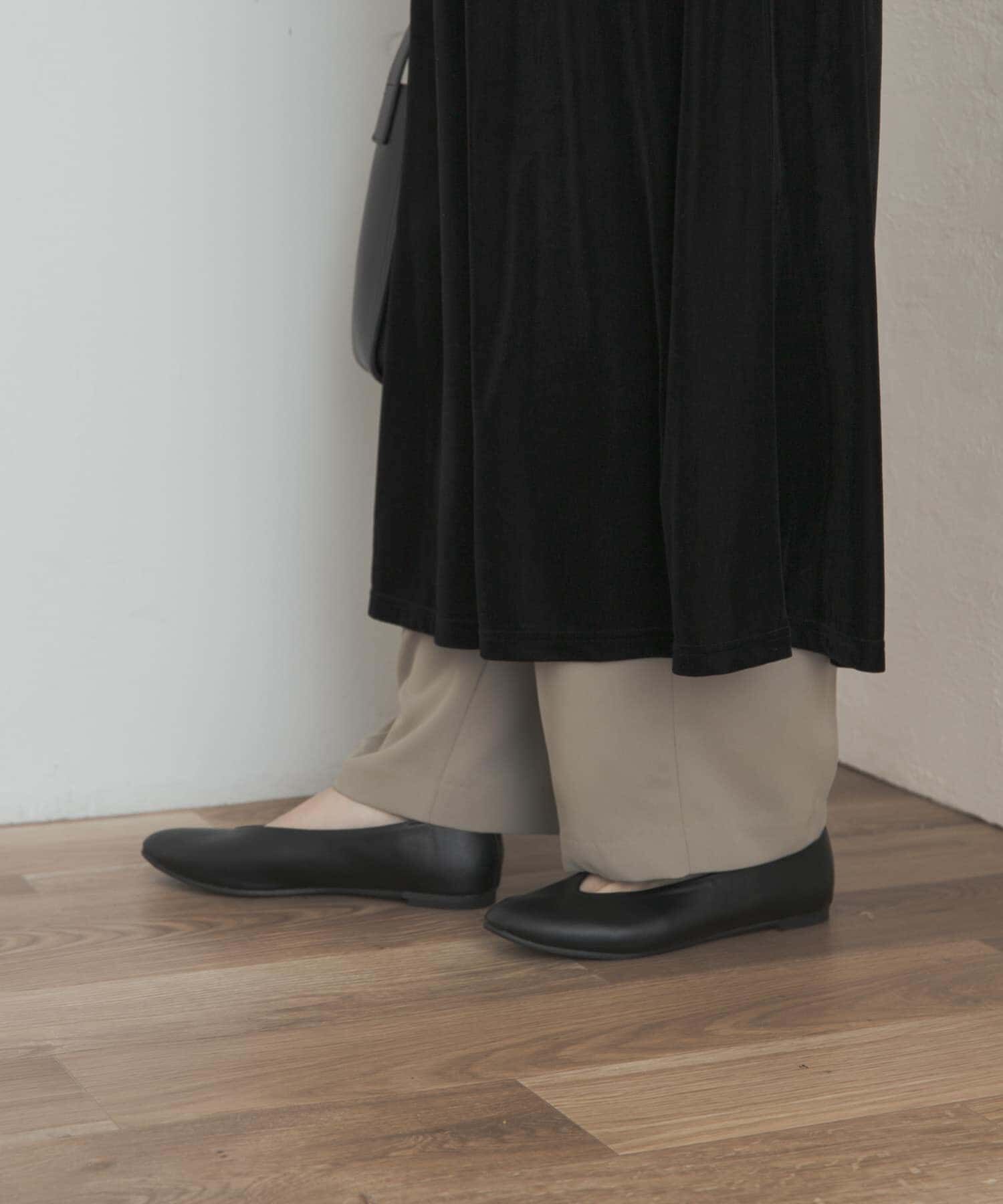 URBAN RESEARCH DOORS「Vカットパンプス」|パンプス|