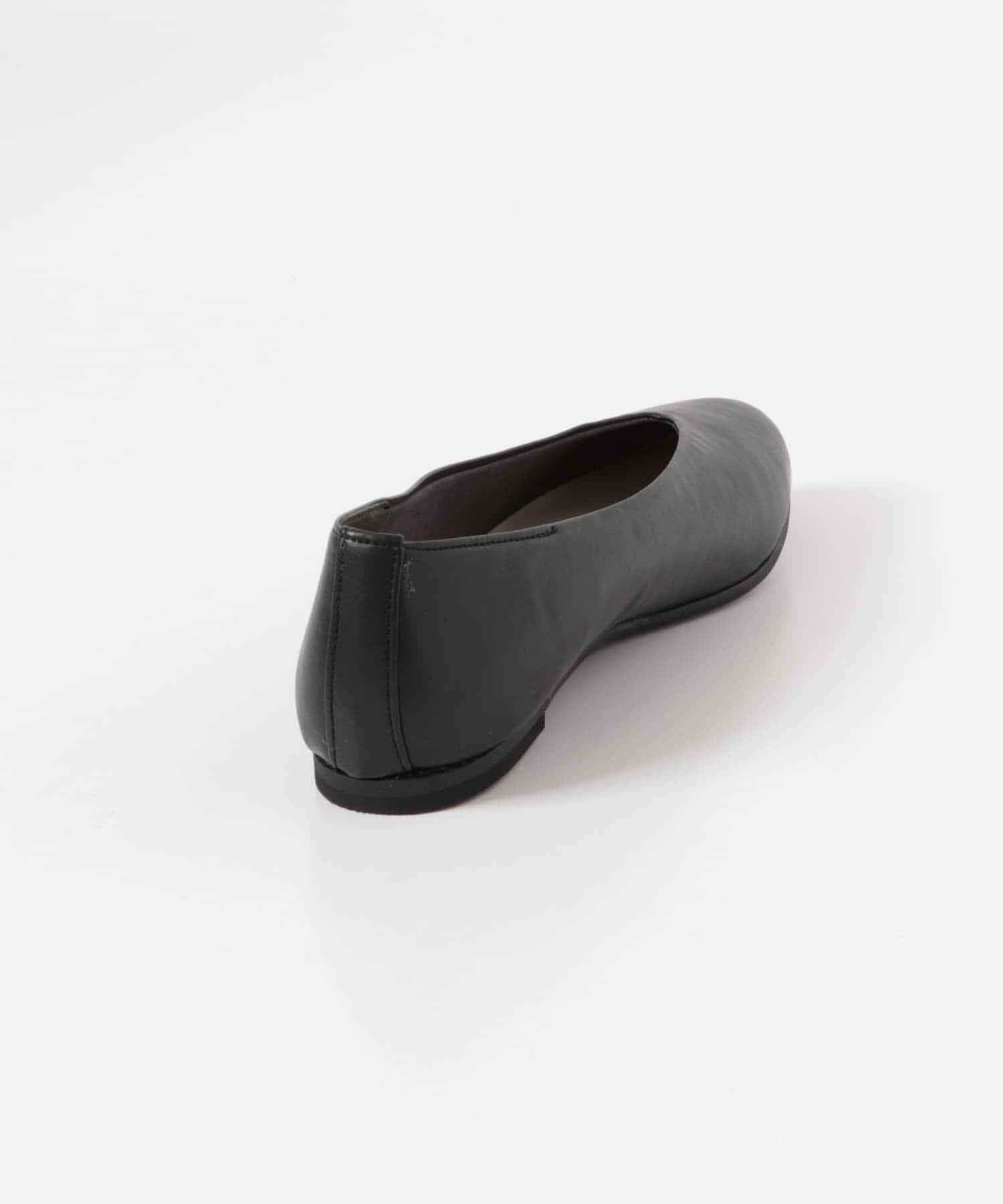 URBAN RESEARCH DOORS「Vカットパンプス」|パンプス|