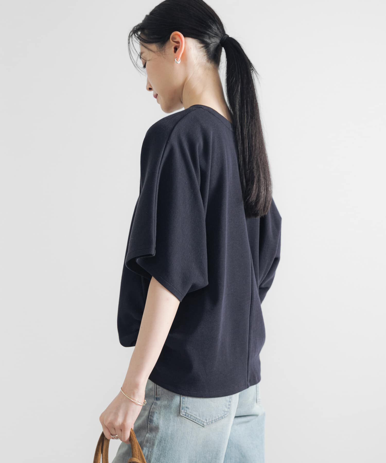 URBAN RESEARCH「サイドギャザードルマントップス」|Tシャツ・カットソー|