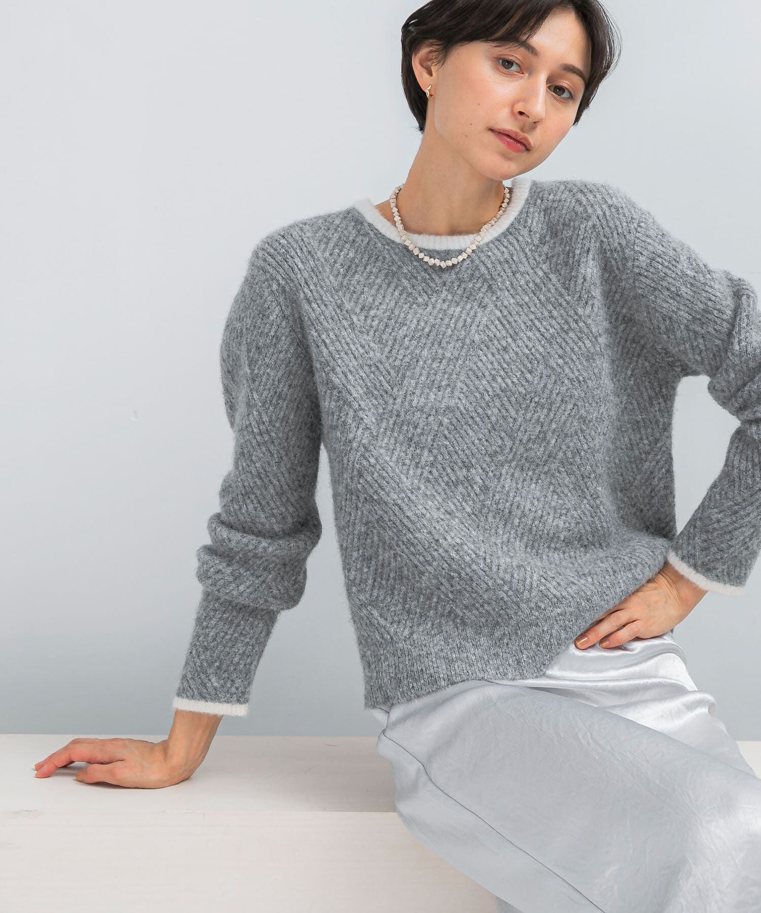 URBAN RESEARCH ROSSO「ダイヤ柄編ラメミックスニット」|ニット・セーター|シルバー