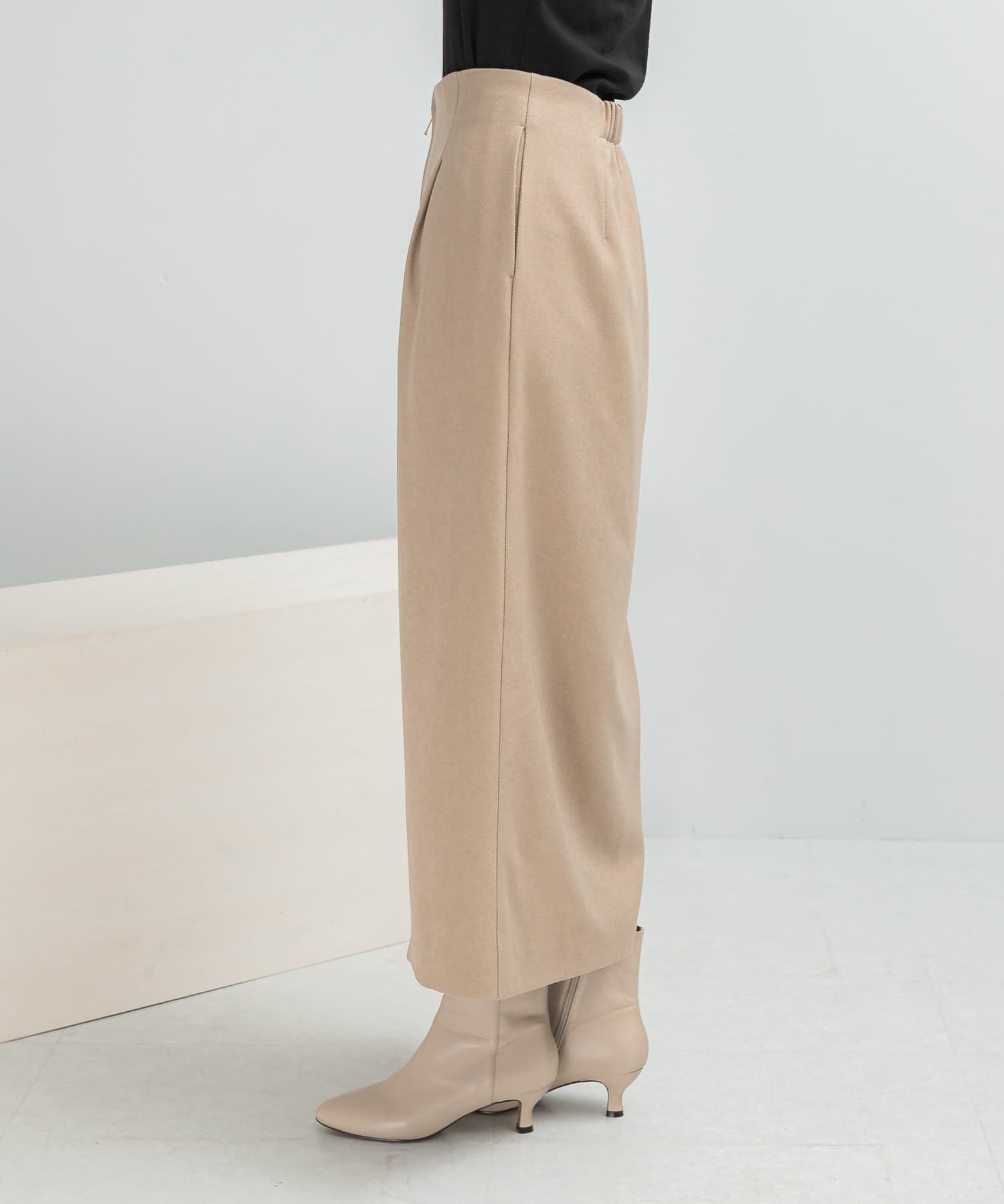 URBAN RESEARCH ROSSO「『UR TECH』後ゴムスリットストレートスカート」|スカート|