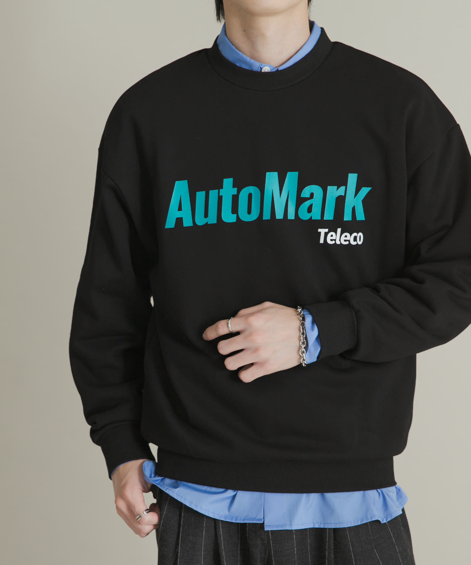 SENSE OF PLACE by URBAN RESEARCH「アソートグラフィックロゴスウェット」|スウェット・ジャージ|ブラック