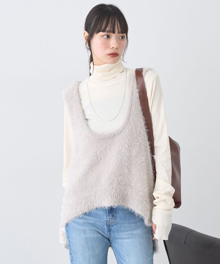 earth music&ecology「フェザーUネックニットベスト」|ベスト・ジレ|