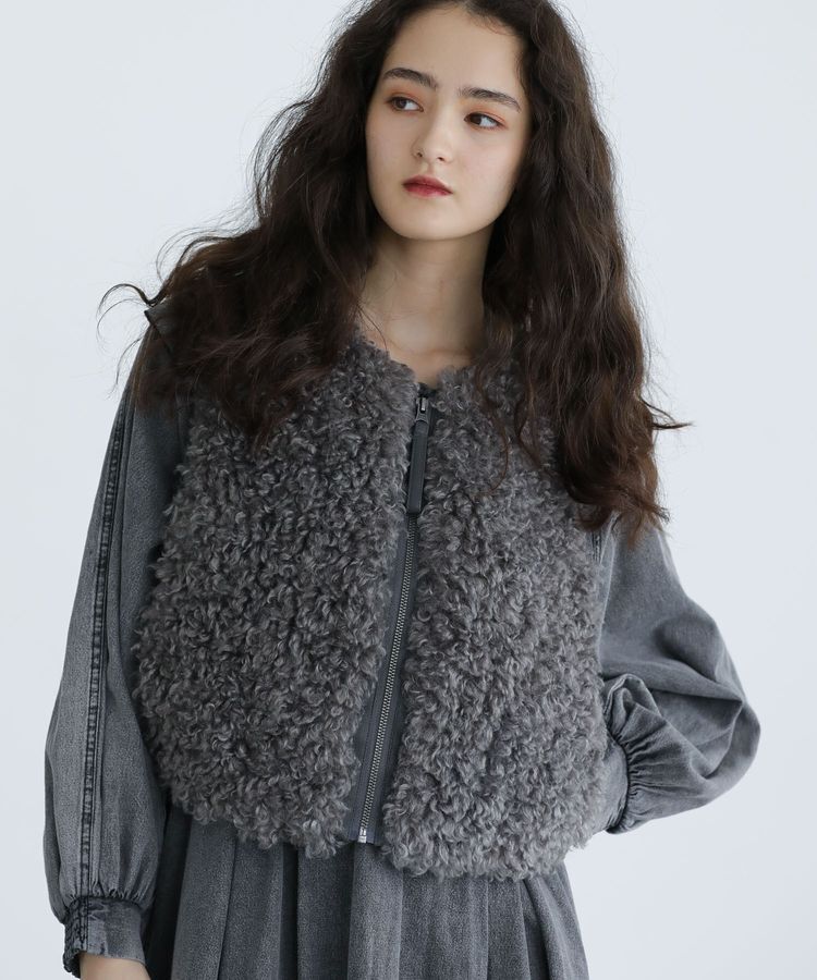 Green Parks「■ESCAR フラッフィーベスト」|ベスト・ジレ|Charcoal Gray