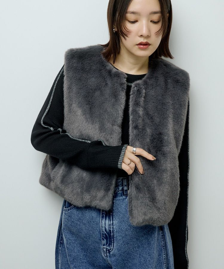 Green Parks「・ELENCARE DUE フォックス調ファーベスト」|ベスト・ジレ|Charcoal Gray