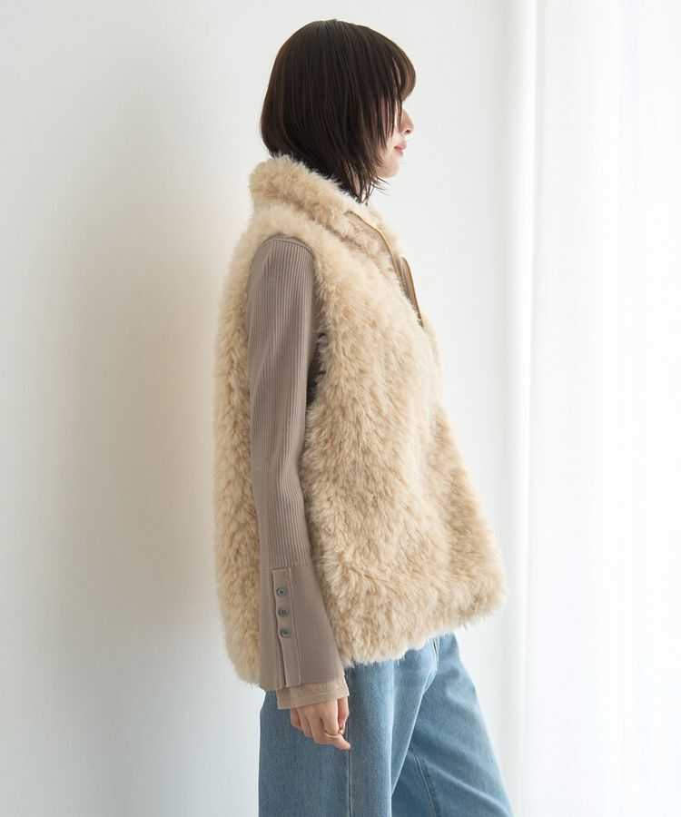 YECCA VECCA「カーリーファーZIPジレ」|ベスト・ジレ|