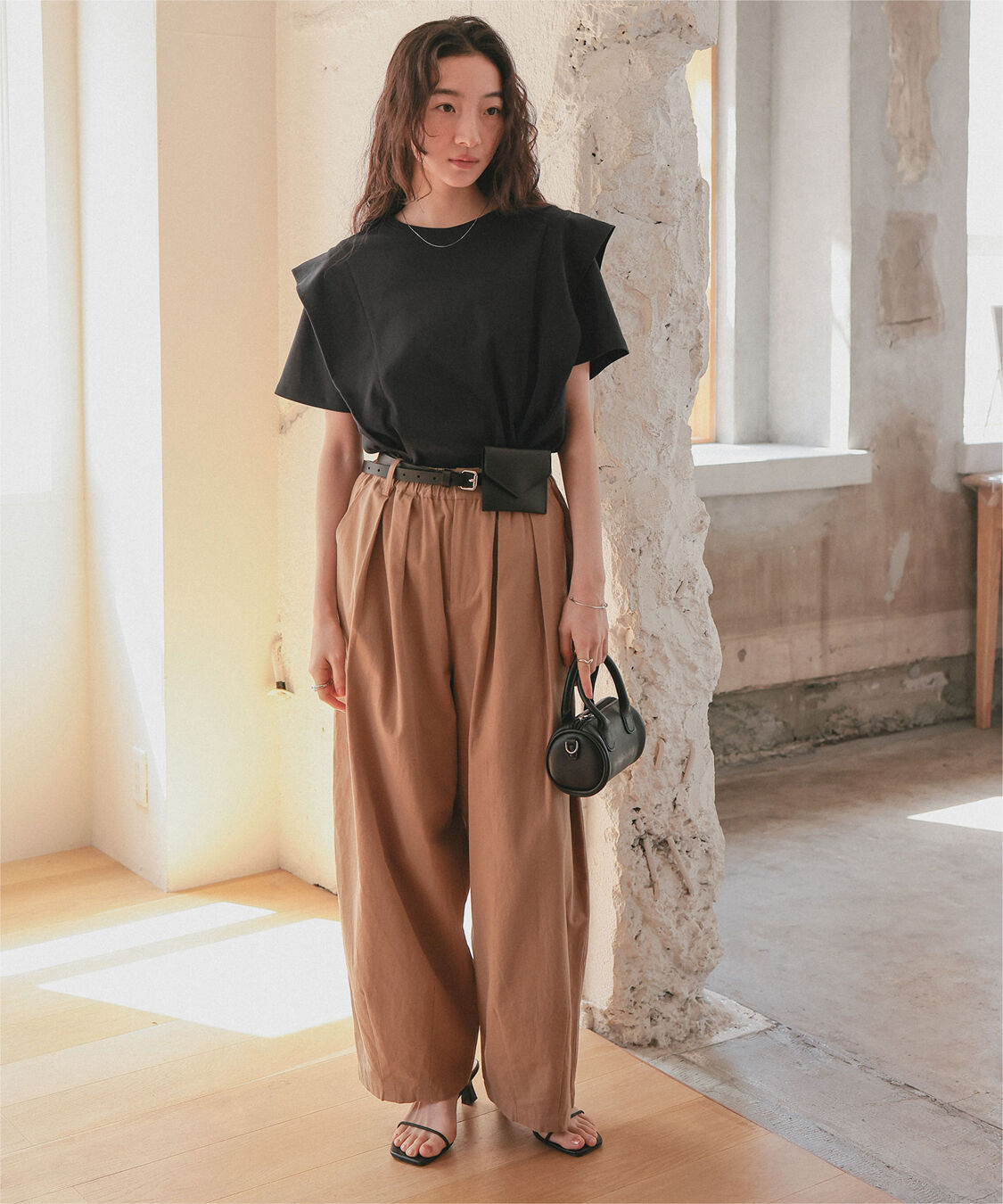 titivate「汗染み防止ラッフルスリーブTシャツ」|Tシャツ・カットソー|