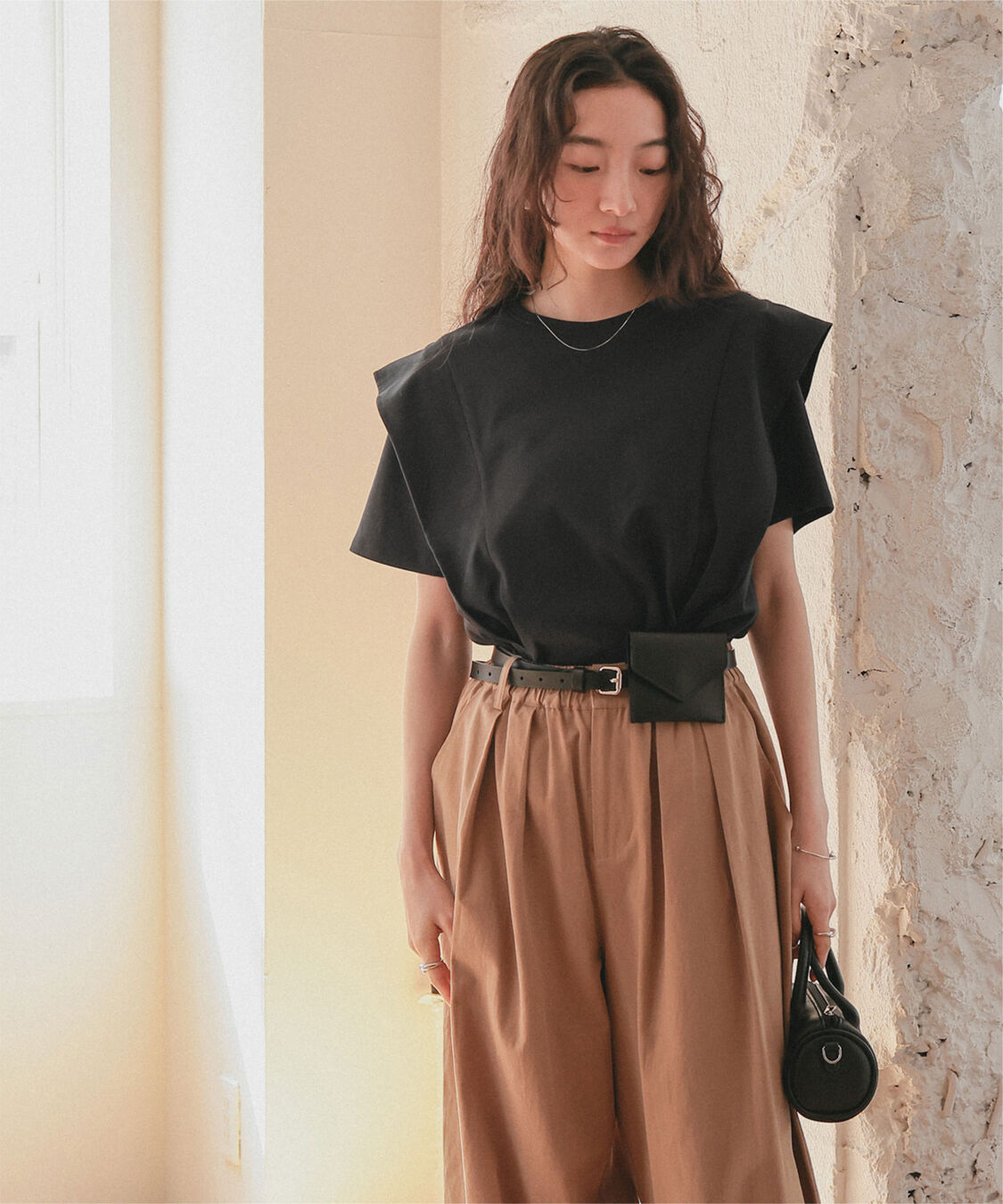 titivate「汗染み防止ラッフルスリーブTシャツ」|Tシャツ・カットソー|