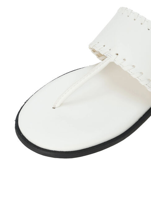 Lugnoncure「トングサンダル《2025summer catalog item》」|サンダル|