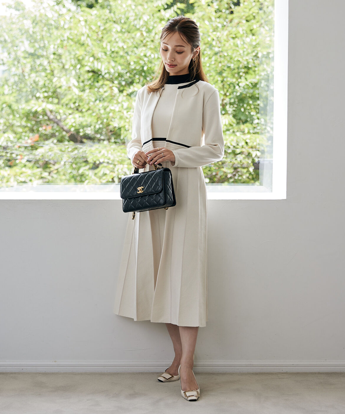 Maglie le cassetto「《M Maglie le cassetto》バイカラーニットワンピース」|ワンピース|ベージュ2