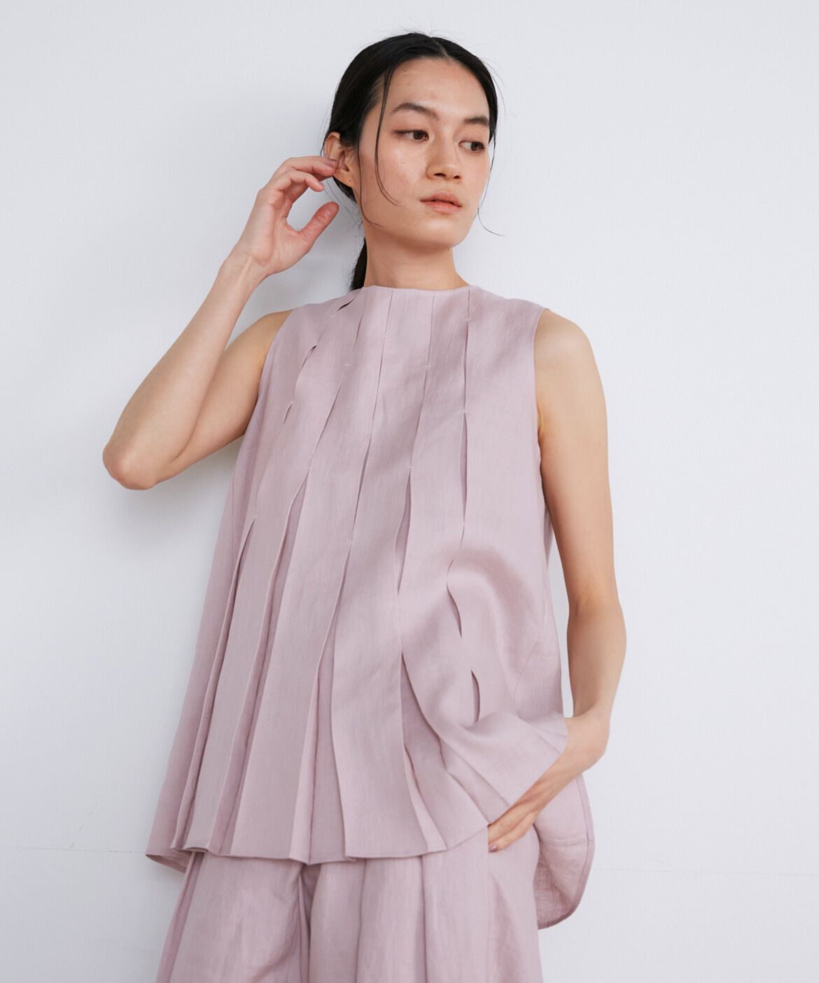 INED「リネンボックスプリーツブラウス《la veille by SUPERIOR CLOSET》」|シャツ・ブラウス|