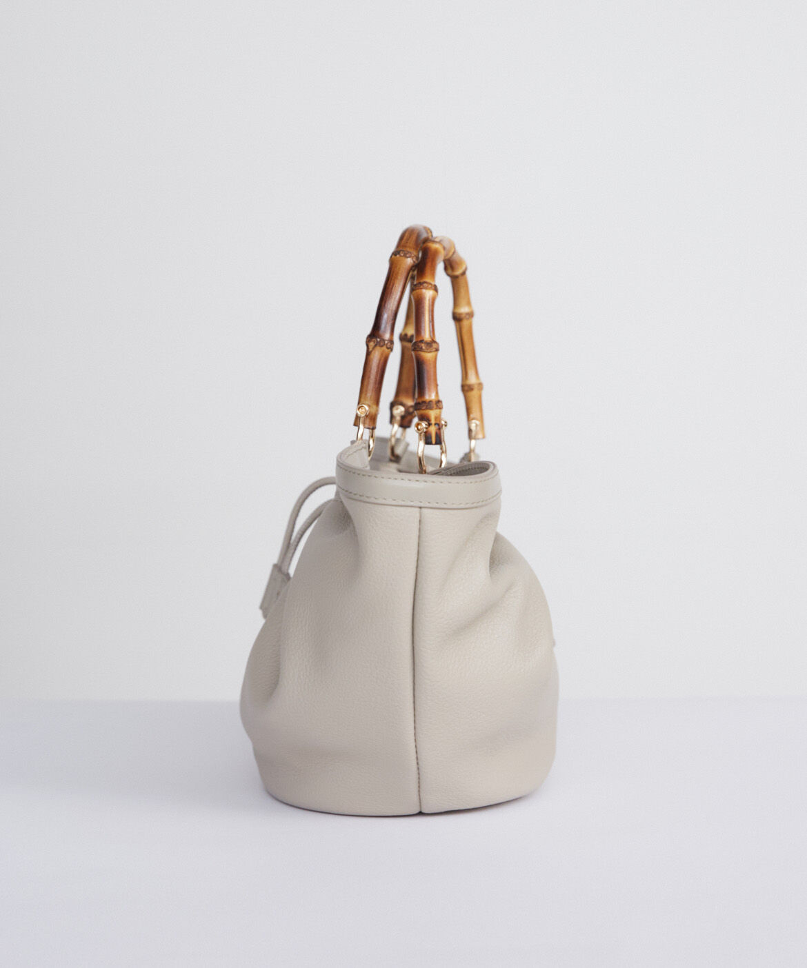 7-IDconcept.「カウレザーバンブーハンドル2WAYバッグ」|ハンドバッグ|