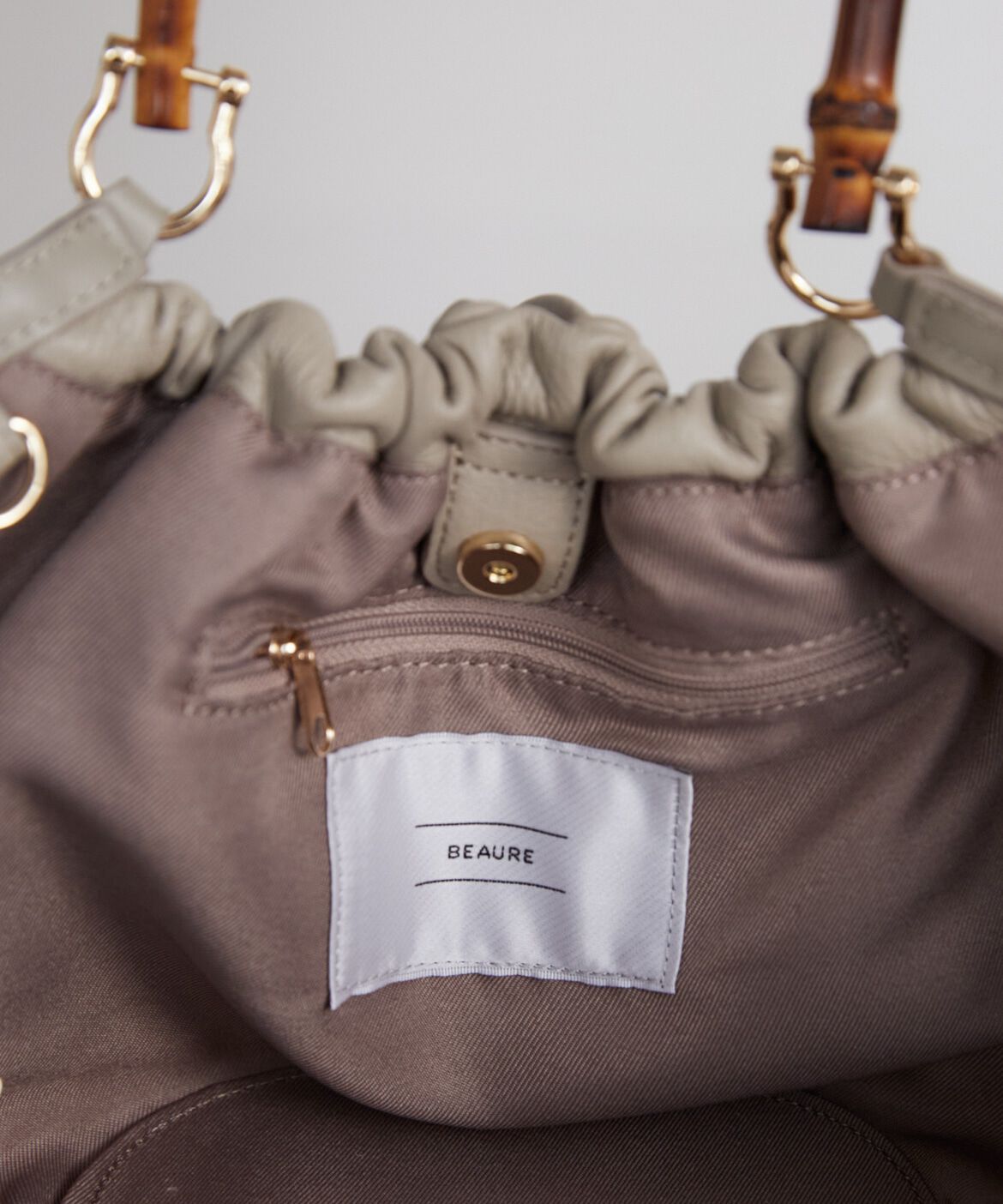 7-IDconcept.「カウレザーバンブーハンドル2WAYバッグ」|ハンドバッグ|