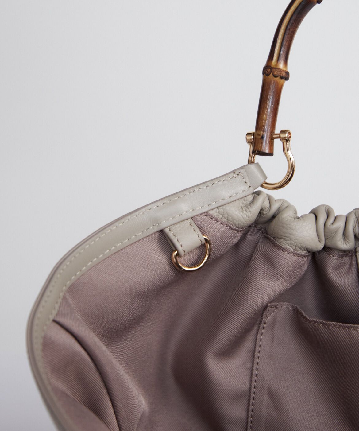 7-IDconcept.「カウレザーバンブーハンドル2WAYバッグ」|ハンドバッグ|