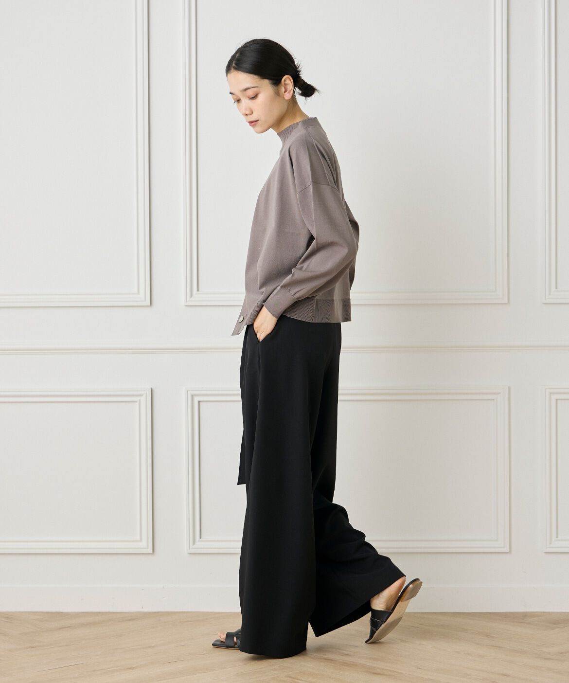 INED「Vネックカーディガン」|カーディガン|