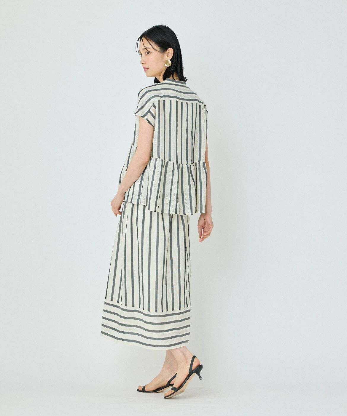 7-IDconcept.「カラミストライプ切り替えギャザースカート」|台形|