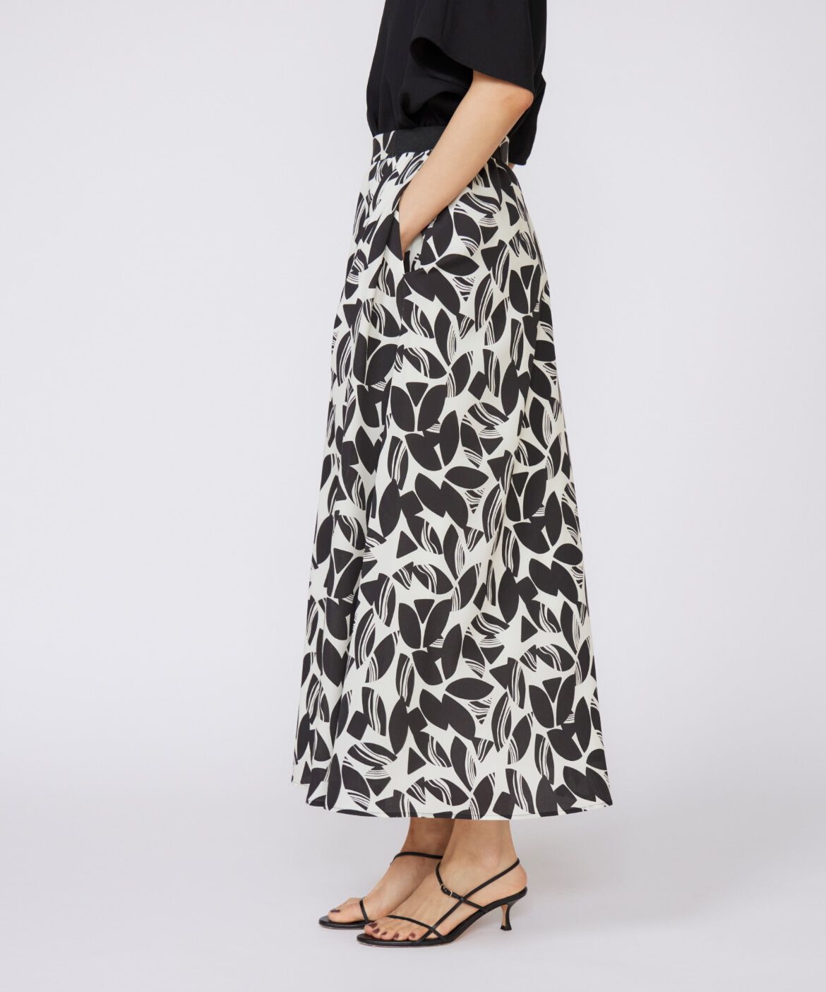 INED「プリントフレアスカート」|スカート|