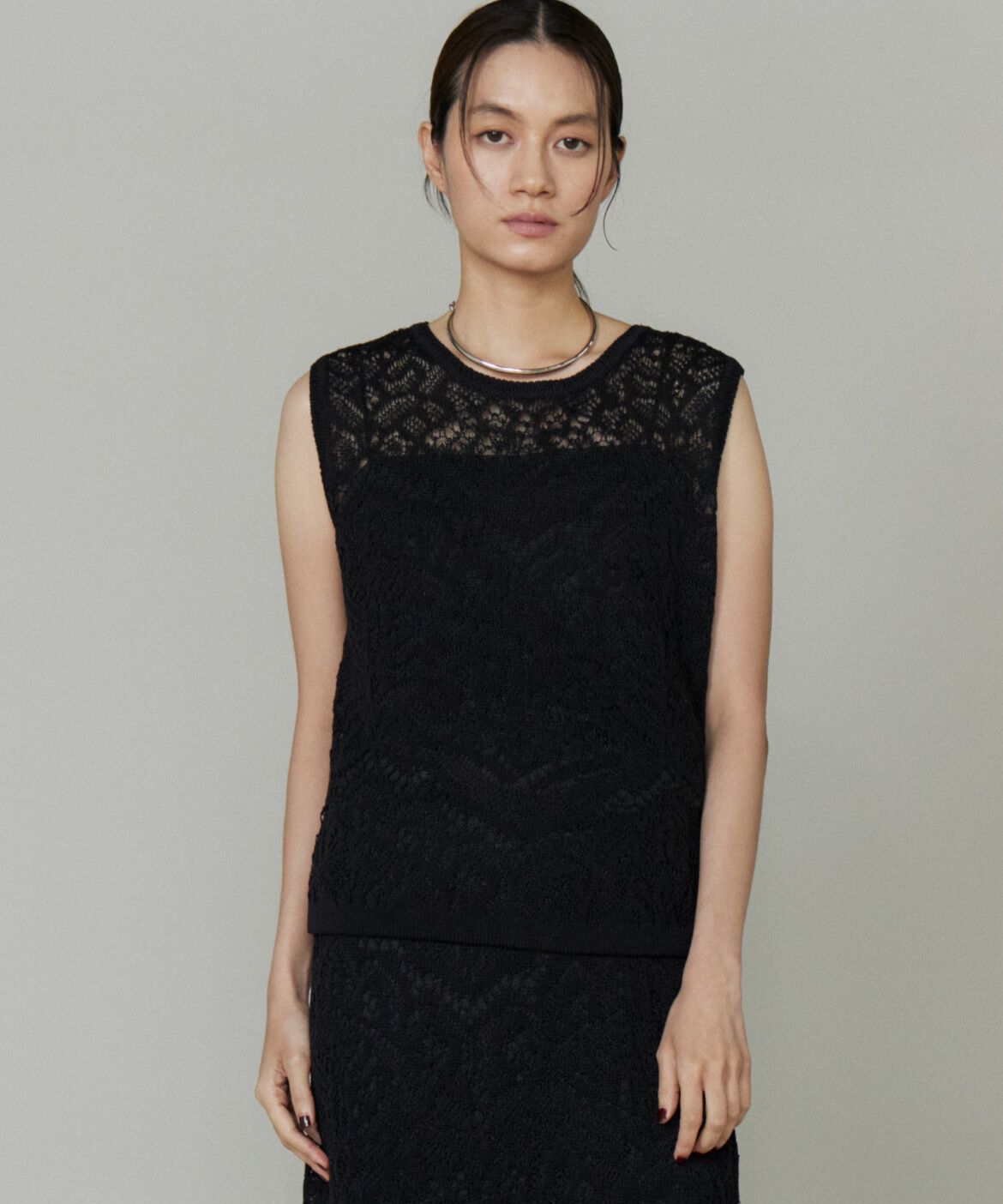 INED「レース柄ノースリーブプルオーバー」|ニット・セーター|ブラック
