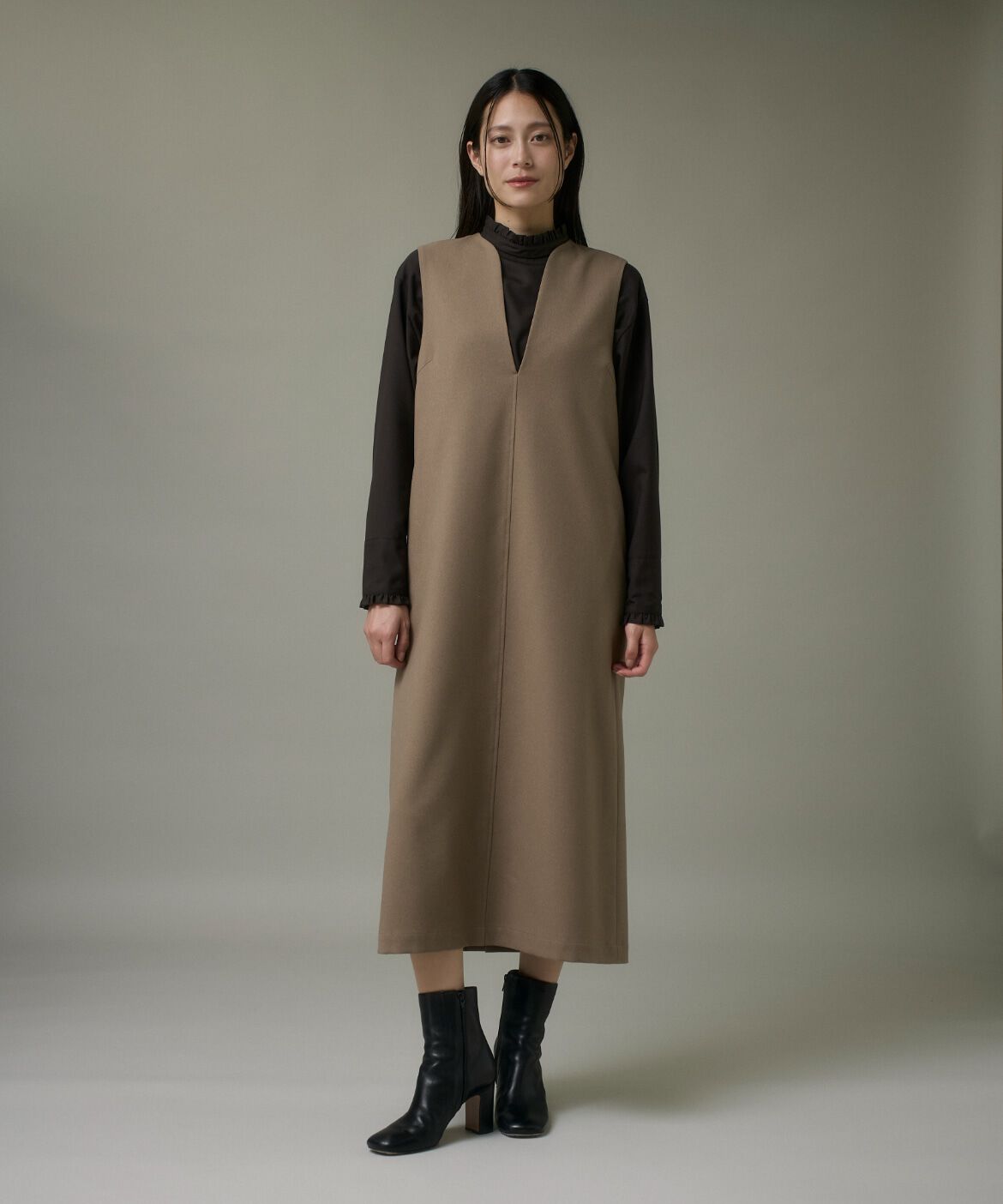 DAY by DAY it&rsquo;s international「ウールフリルブラウス《アリエスウール Super120S'》」|シャツ・ブラウス|