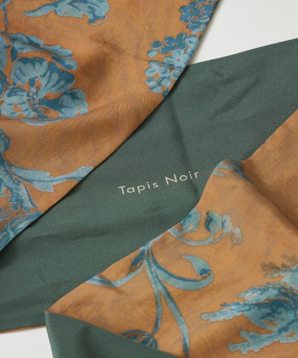 FAVORITE SUKINAMONO「Slim Dahlia Scarf スリムスカーフ《Tapis Noir》」|ストール|