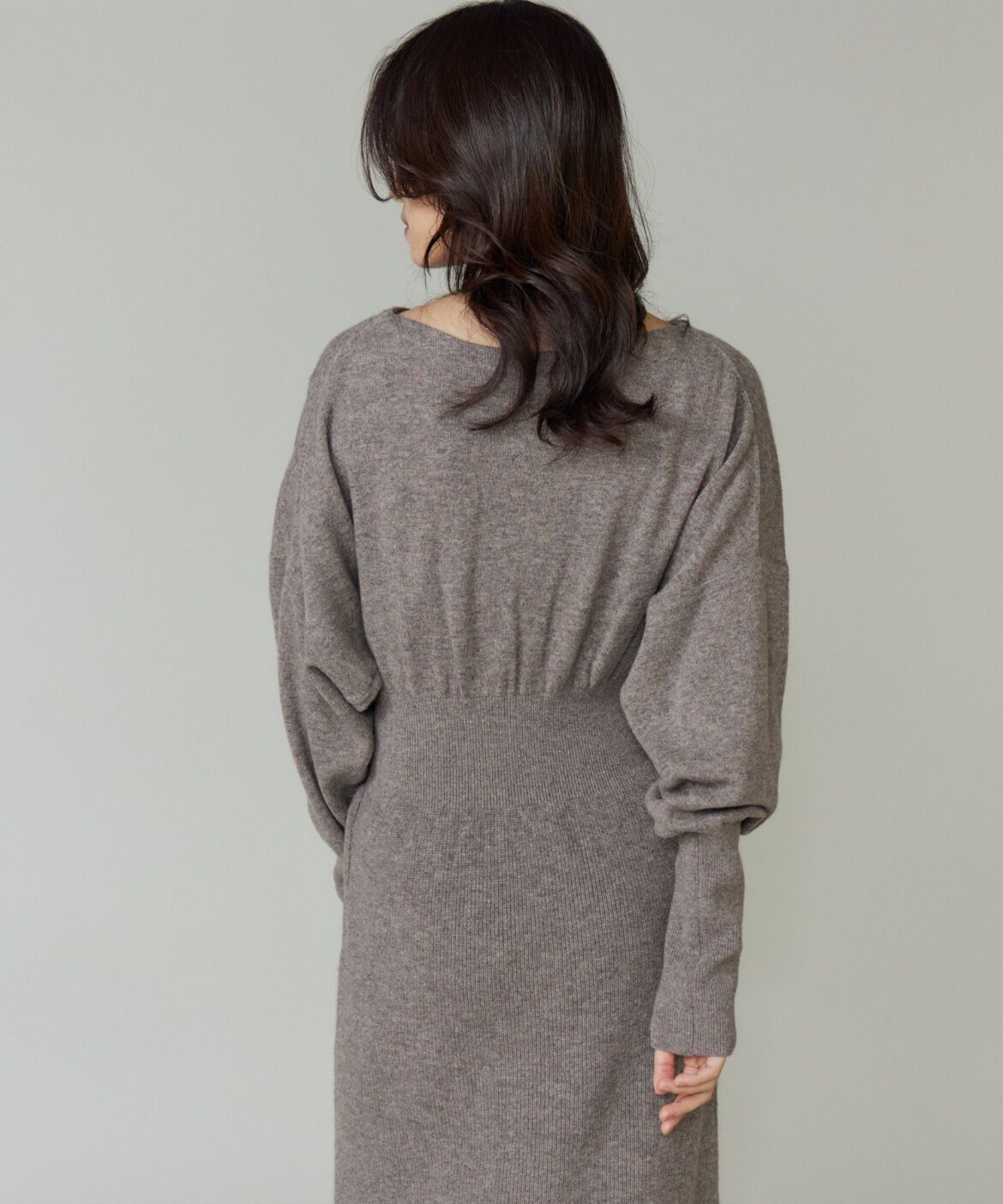 la veille by SUPERIOR CLOSET「《大きいサイズ》タックデザインニットワンピース」|ワンピース|