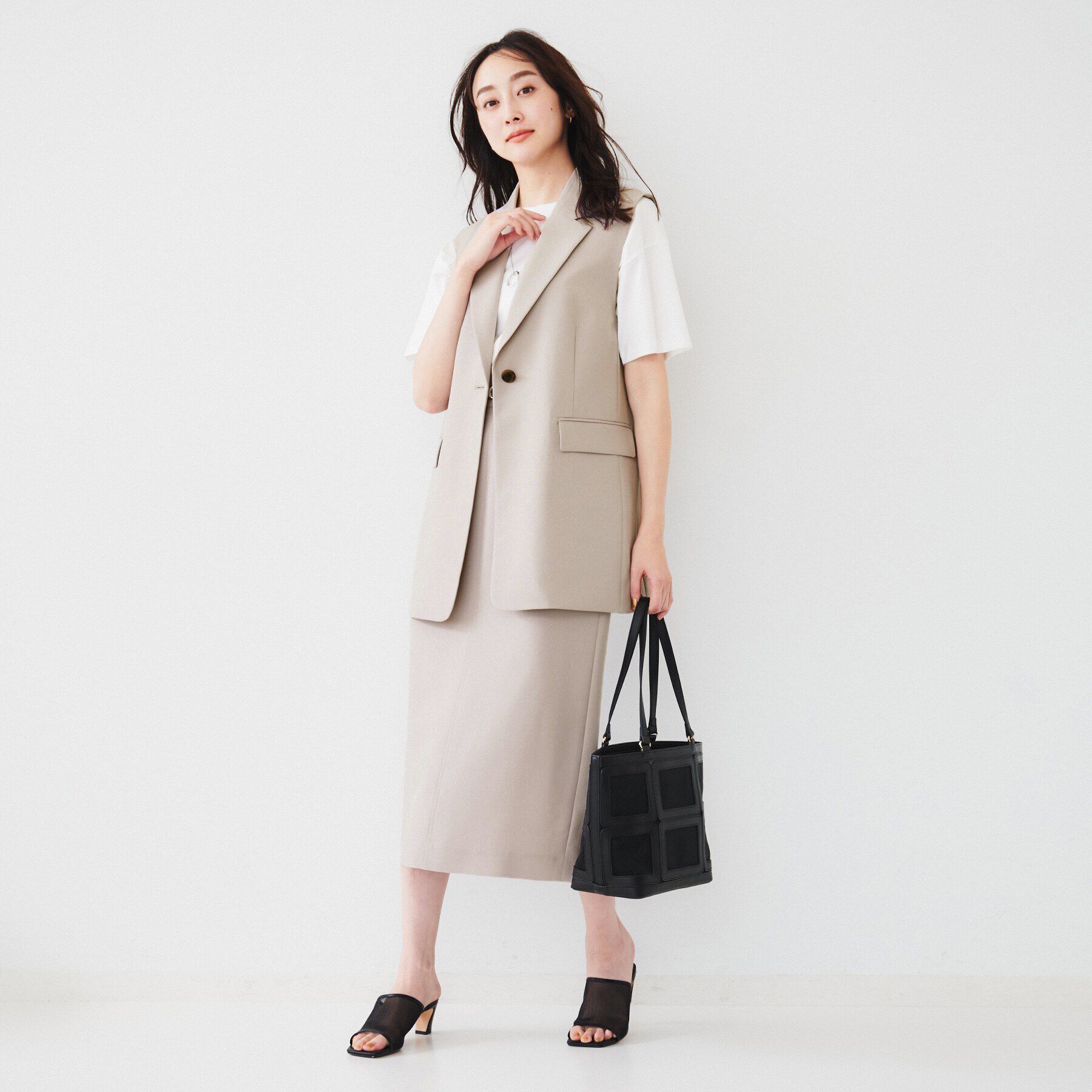 UNTITLED「【接触冷感/UV/セットアップ可能】ライトウェイト テーラードジレ」|ベスト・ジレ|