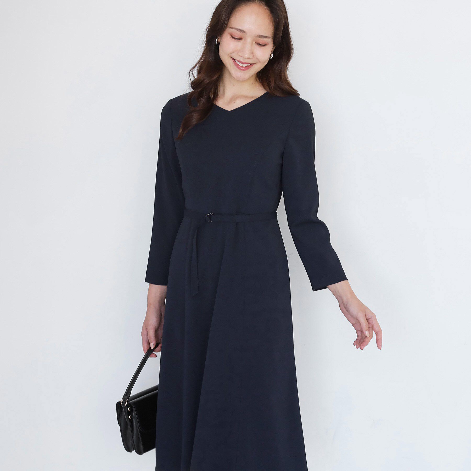 COUP DE CHANCE「【手洗い可／日本製／伸縮性／セットアップ可】共地ベルト付フレアーワンピース」|ワンピース|