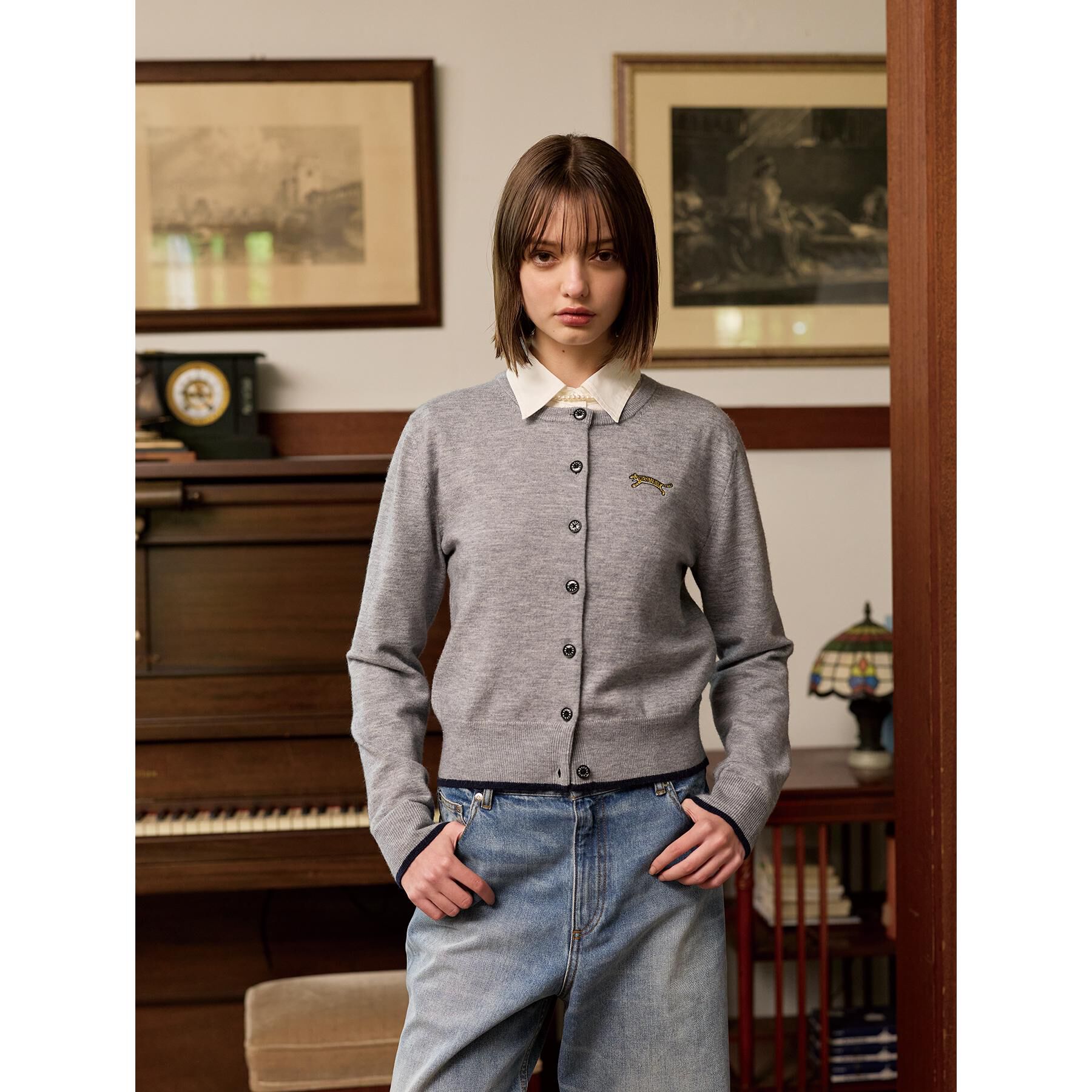 DRESSTERIOR「【CLASSY．12月号掲載】タイガーエンブロイダリークルーネックカーディガン」|カーディガン|