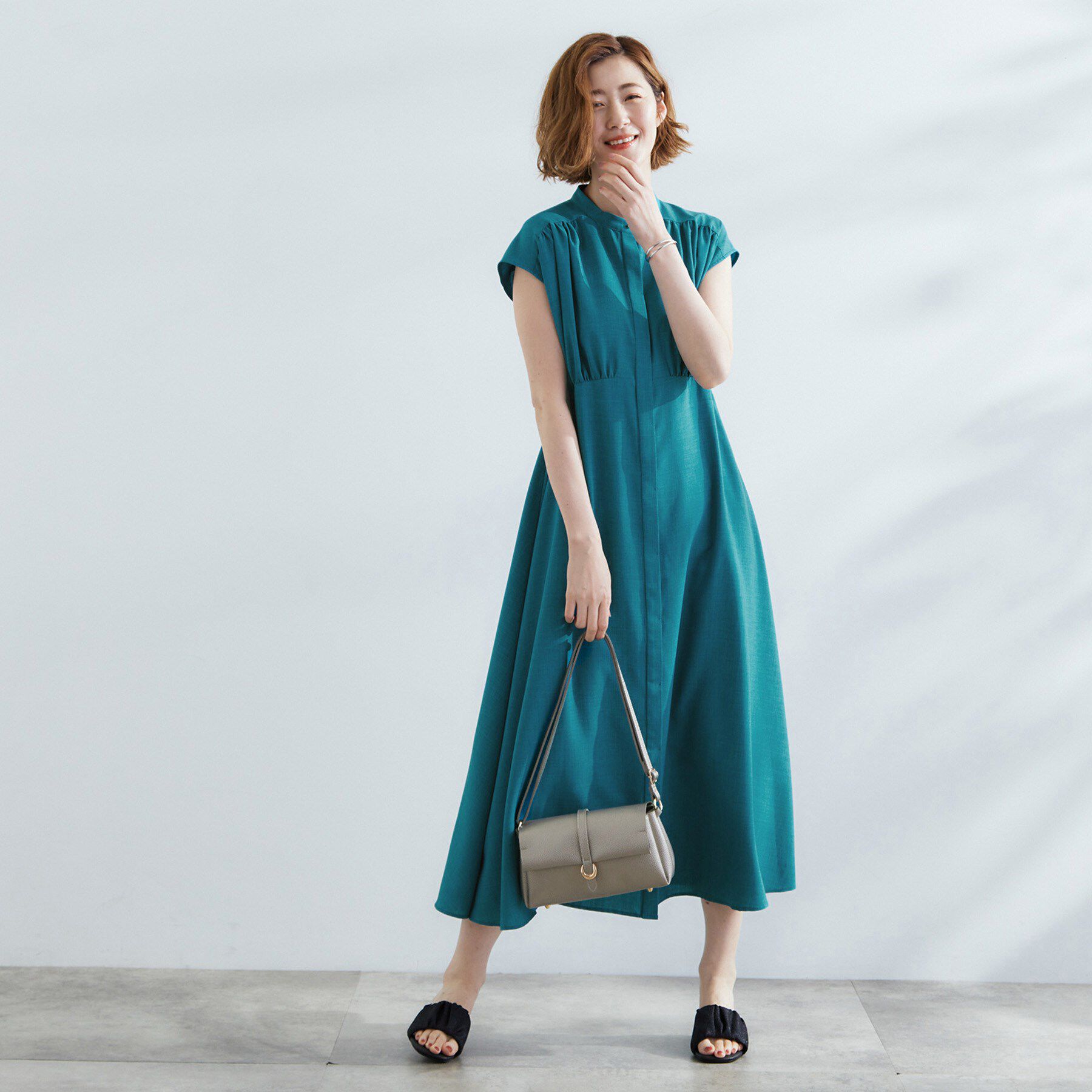 grove「ウエスト高見えでスタイルアップ　上品スタンドカラーシャツワンピース」|ワンピース|