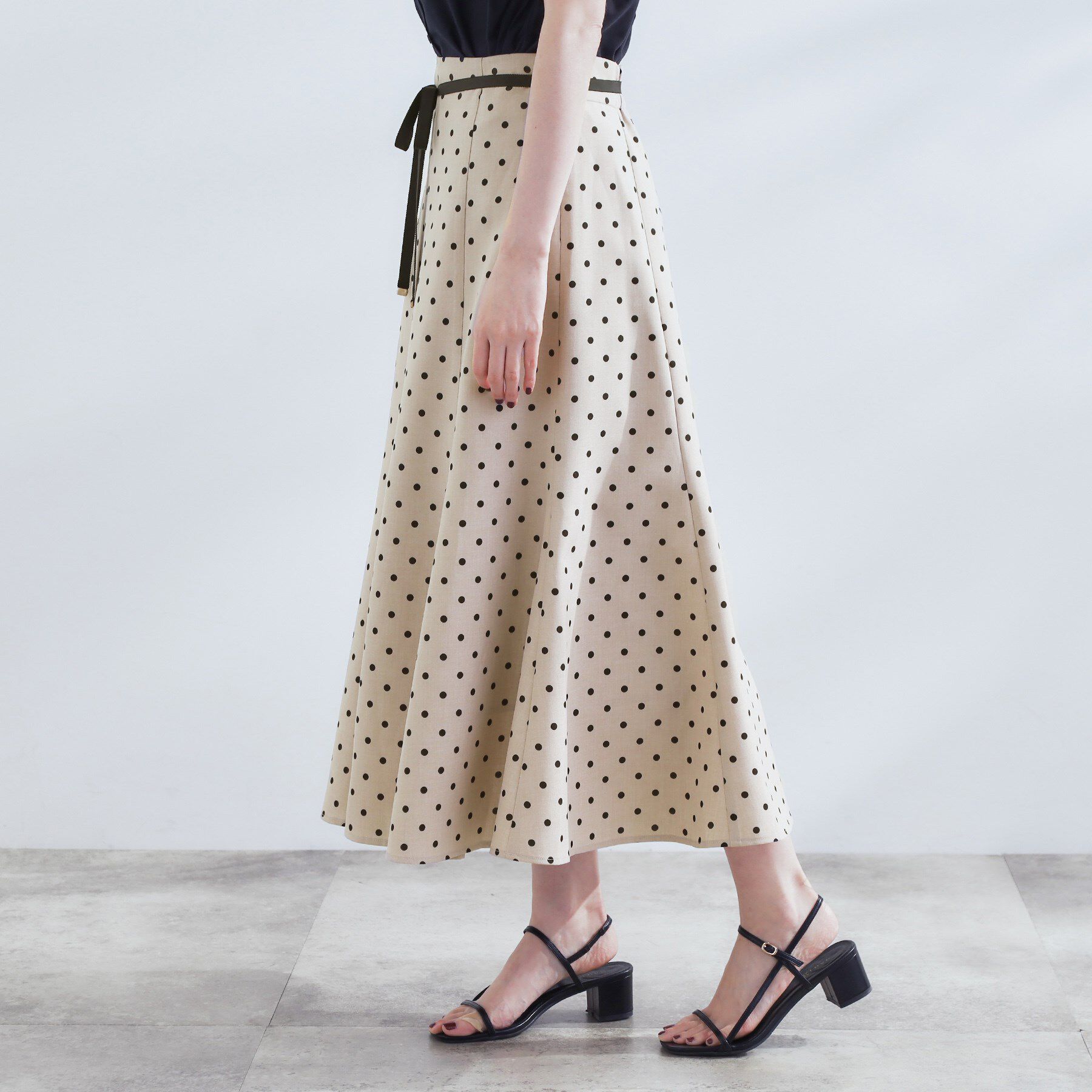 grove「ドットで華やぐ　軽やかマーメイドスカート」|スカート|