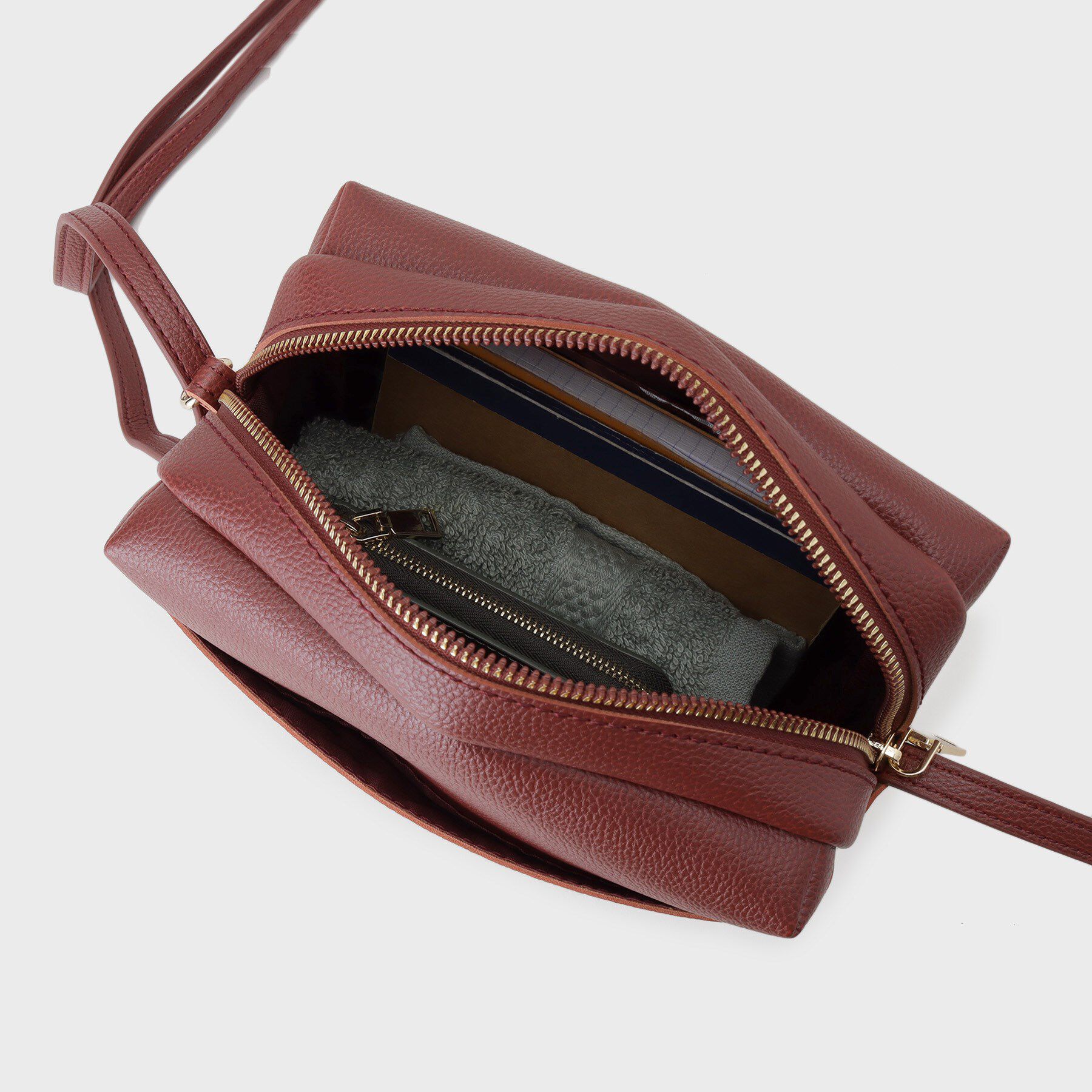 OPAQUE.CLIP「【長さ調節可能】ラウンドスクエアマチ付きミニショルダーバッグ」|ショルダー・メッセンジャー|