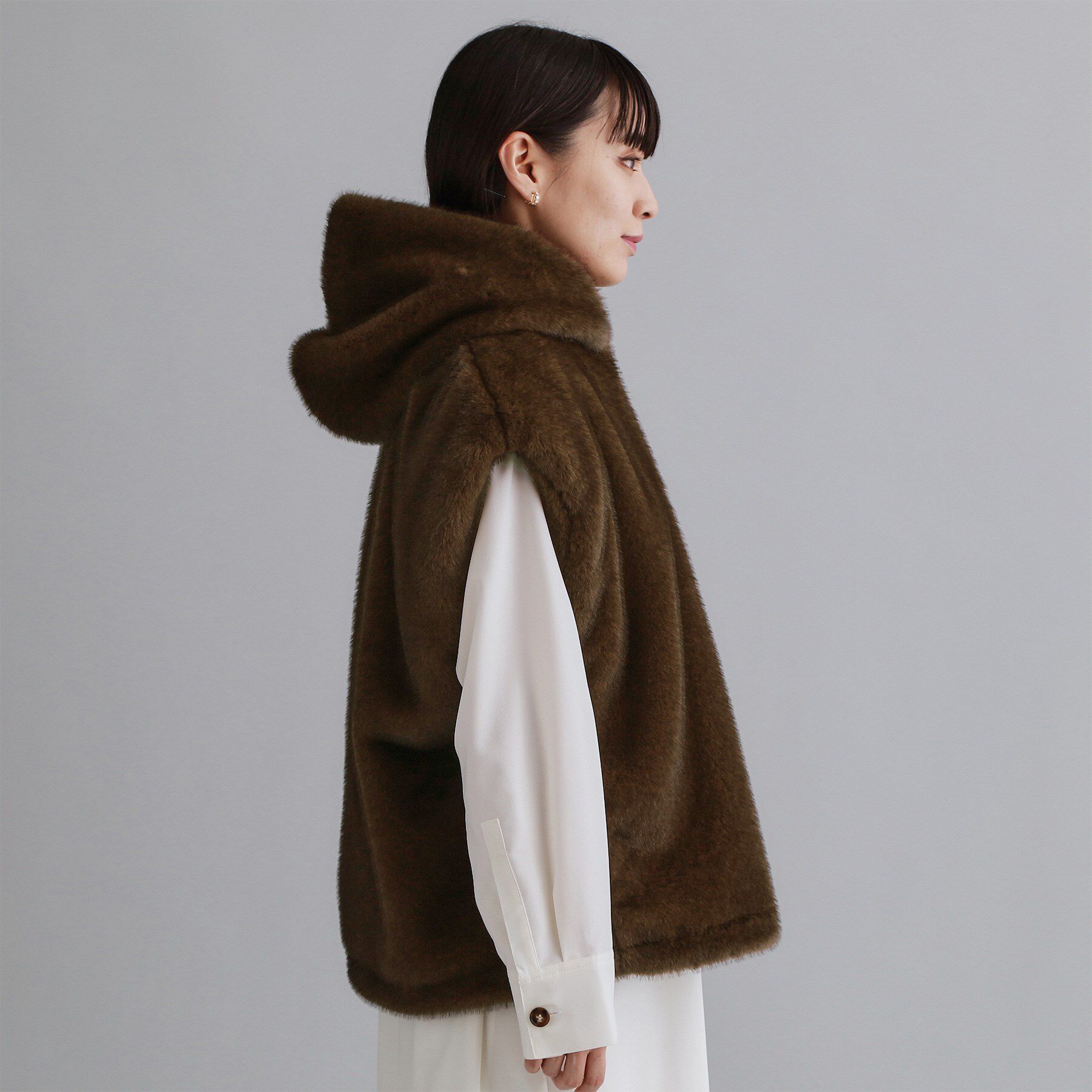 OPAQUE.CLIP「【es】ミンクライクフェイクファーフードベスト【洗える】」|ベスト・ジレ|