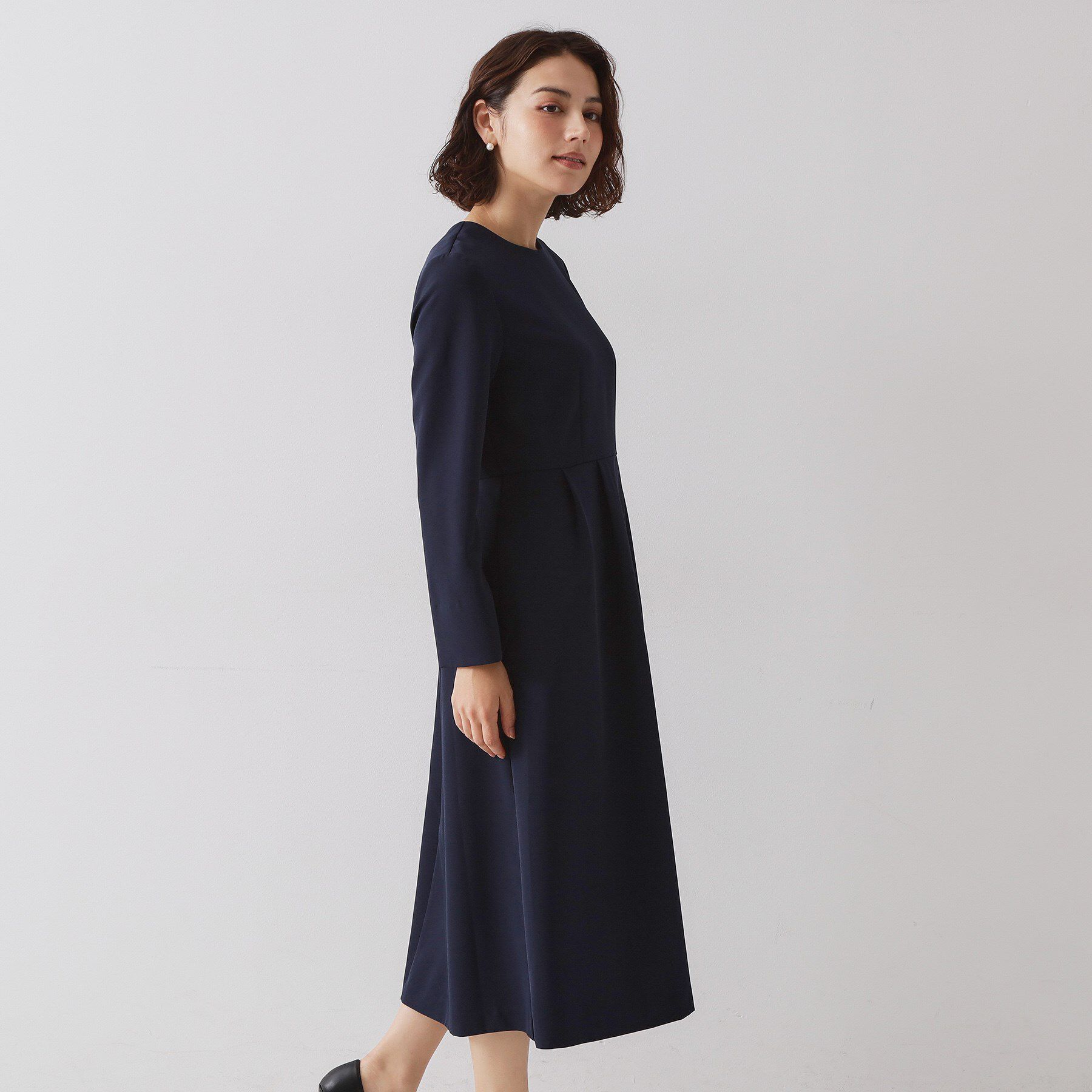 OPAQUE.CLIP「≪通勤・セレモニー対応≫フィットアンドフレアワンピースダブルクロス【洗濯機OK】」|ワンピース|