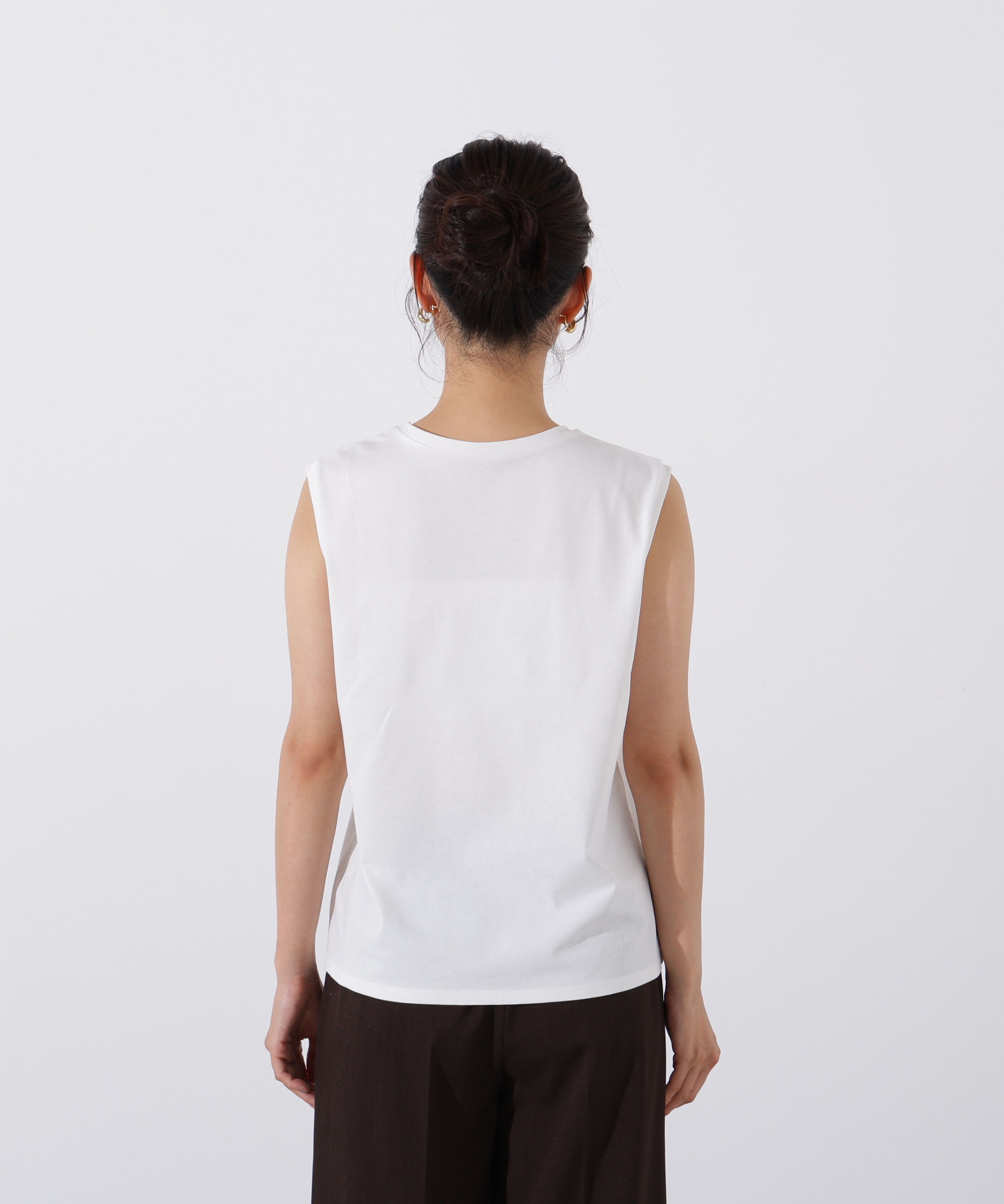  「フロッキープリントノースリーブTシャツ」|Tシャツ・カットソー|