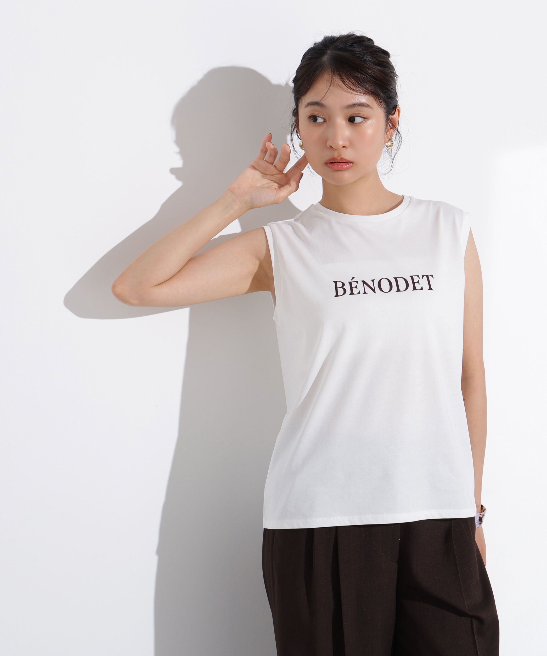  「フロッキープリントノースリーブTシャツ」|Tシャツ・カットソー|