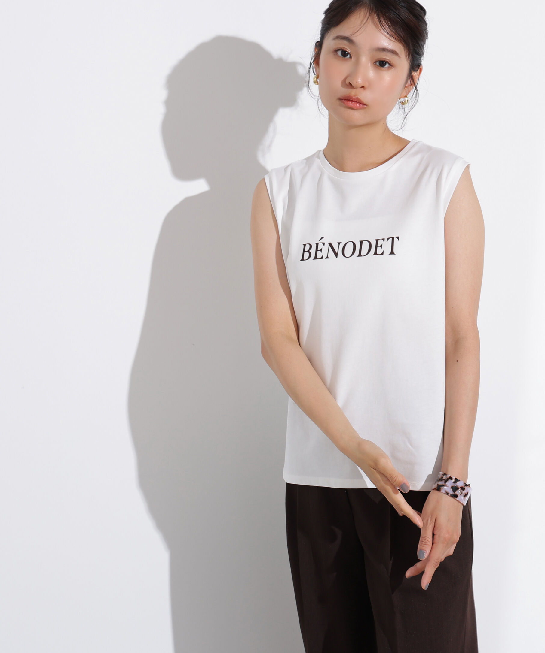  「フロッキープリントノースリーブTシャツ」|Tシャツ・カットソー|