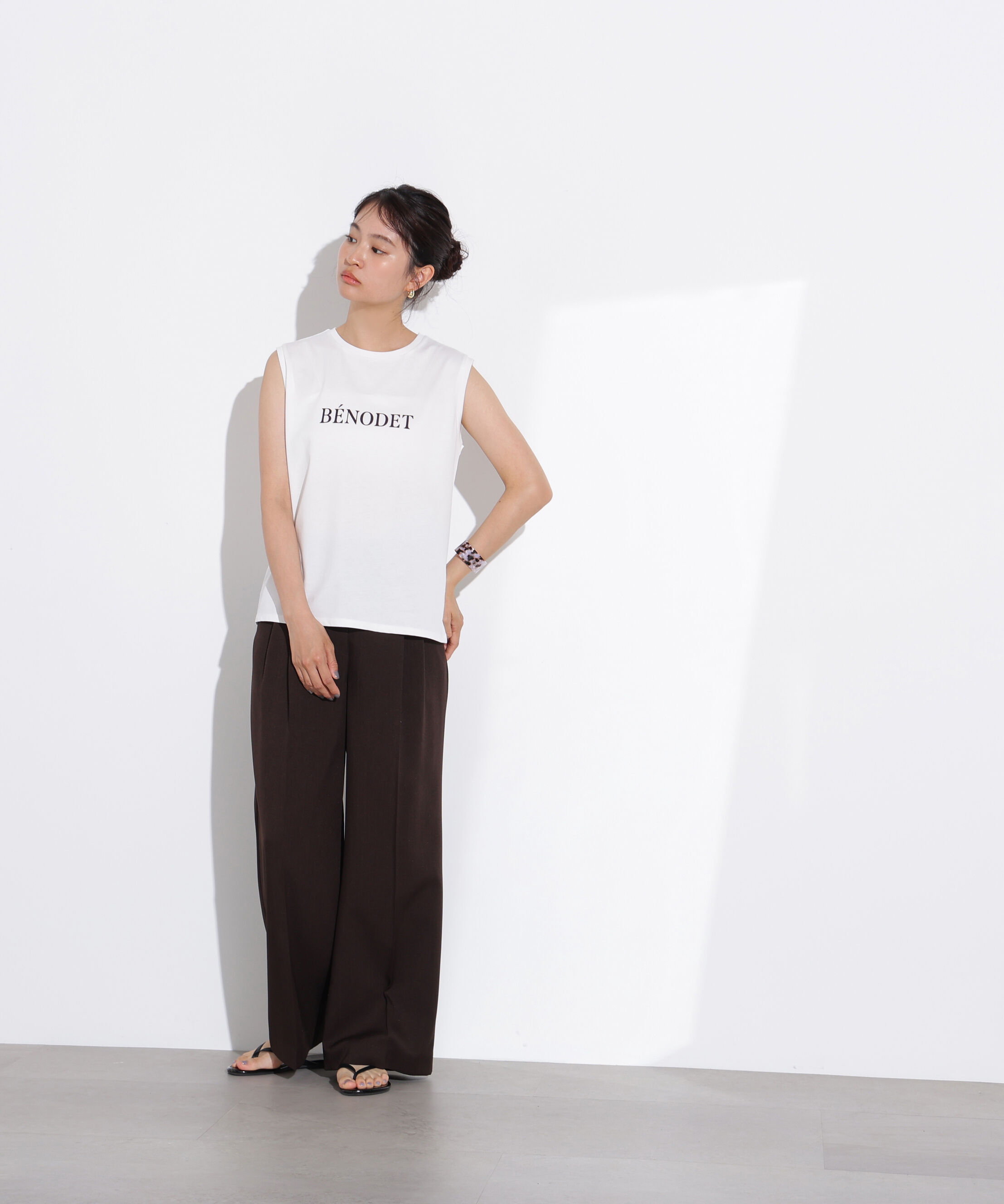  「フロッキープリントノースリーブTシャツ」|Tシャツ・カットソー|