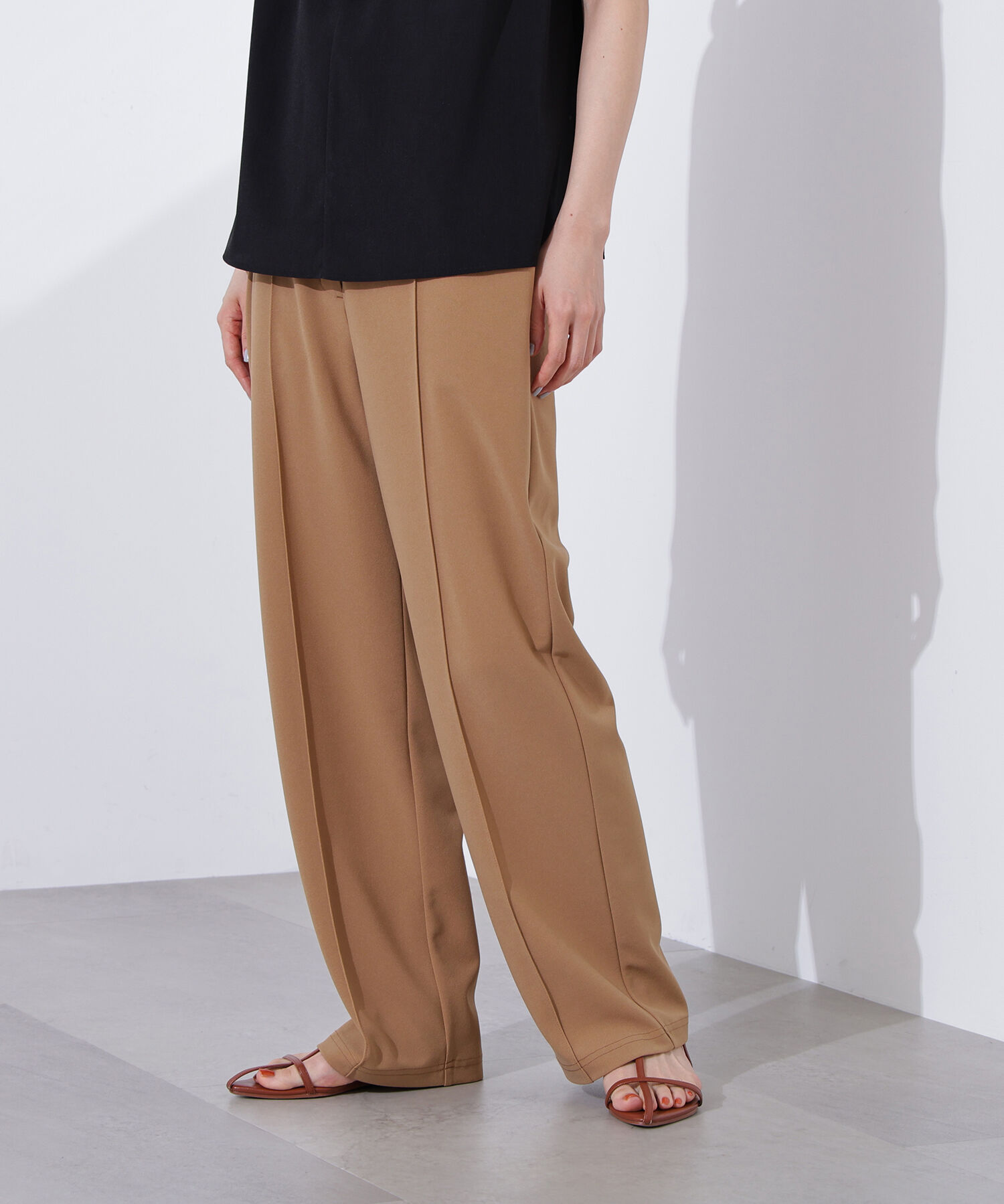  「ストレートリラクシーパンツ」|その他|